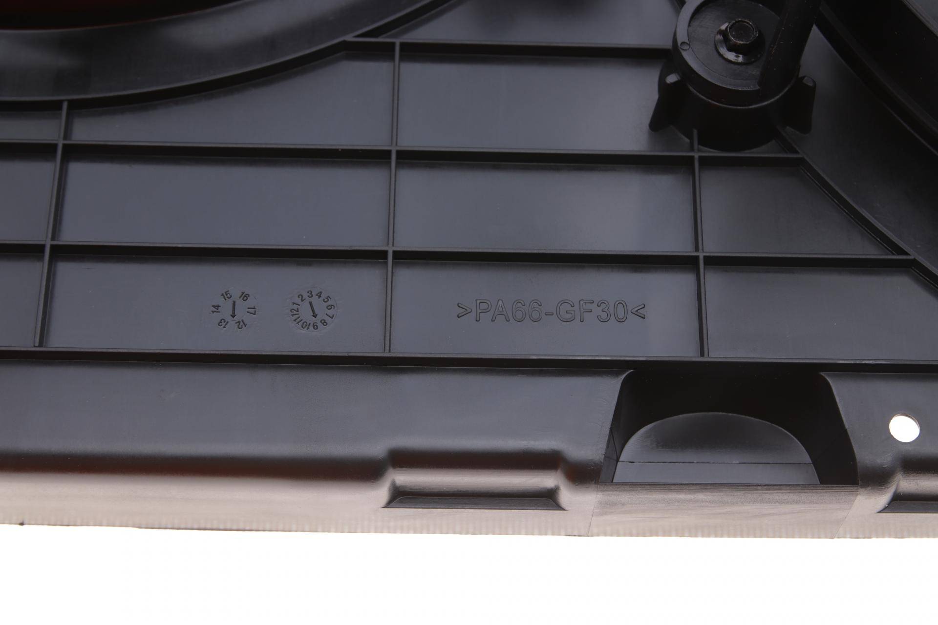 Вентилятори радіатора Skoda Octavia I 94-15 (з дифузором)