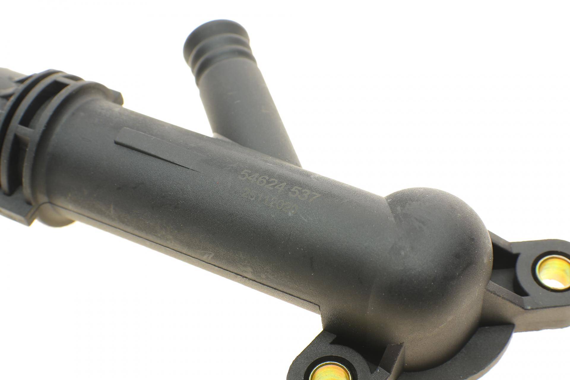 Фланець системи охолодження BMW 3 (E46) 1.6-1.8 i 98-06 M43 B16/M43 B19