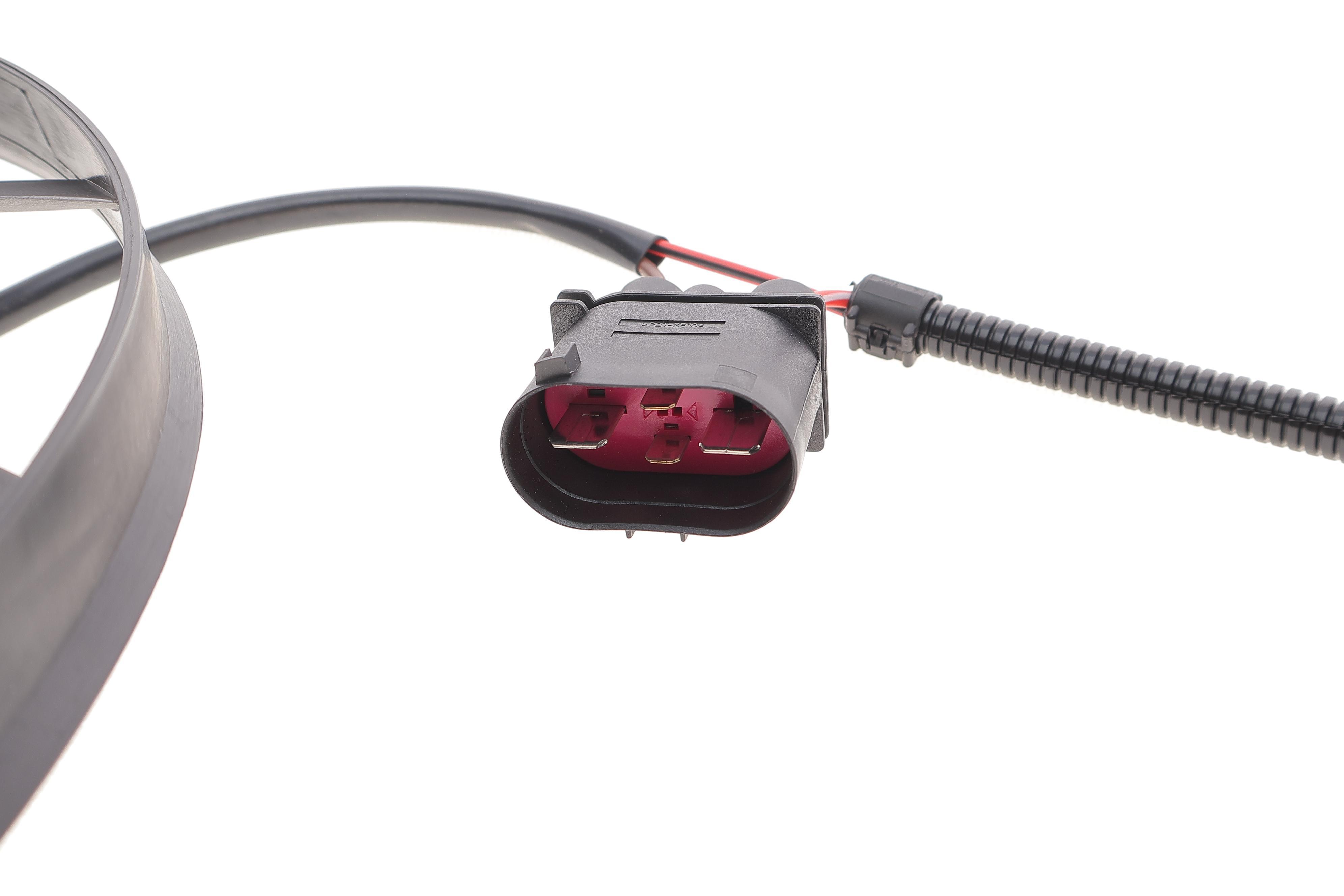 Вентилятор охолодження двигуна VW Caddy III 04-15