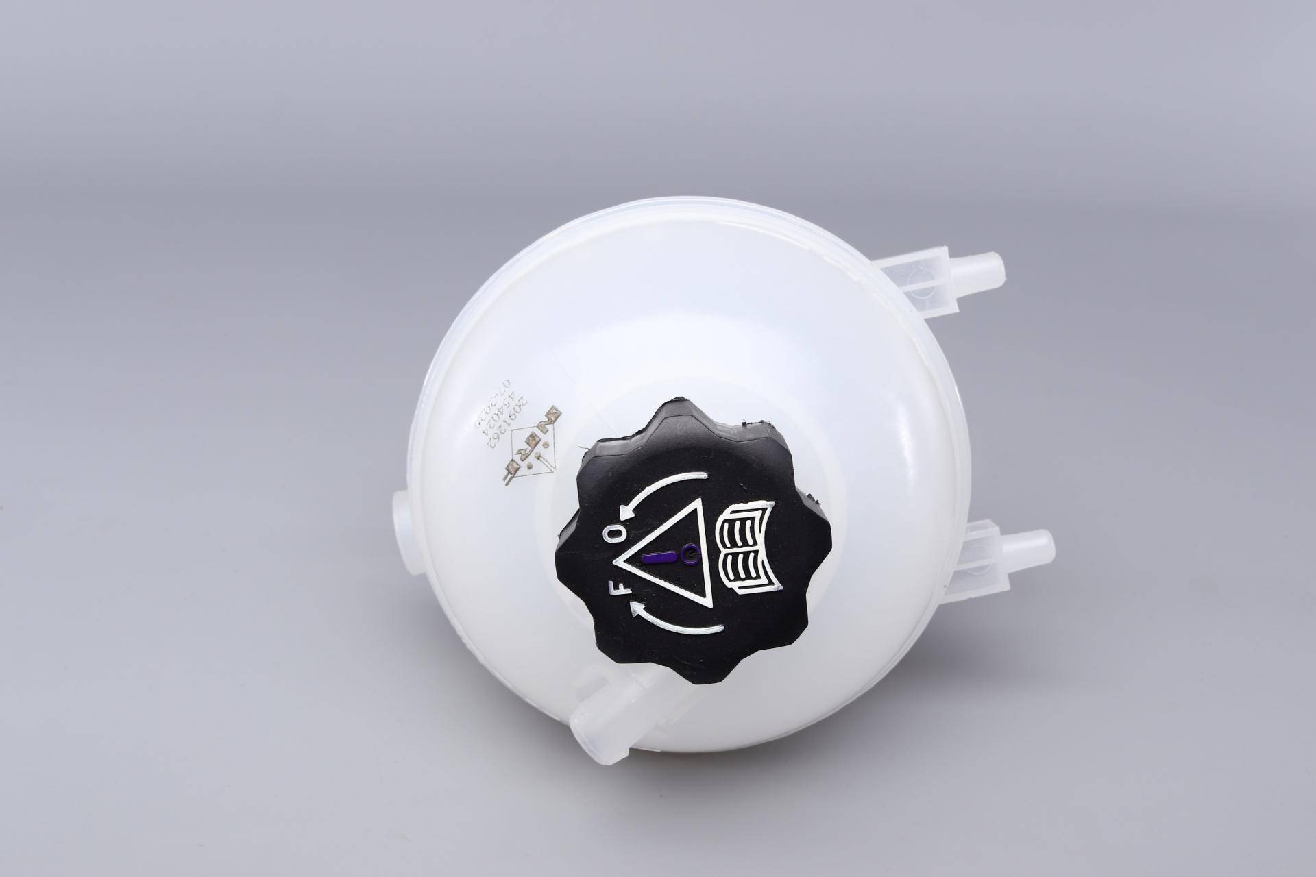 Бачок розширювальний Peugeot 307 SW 1.4-2.0 02-