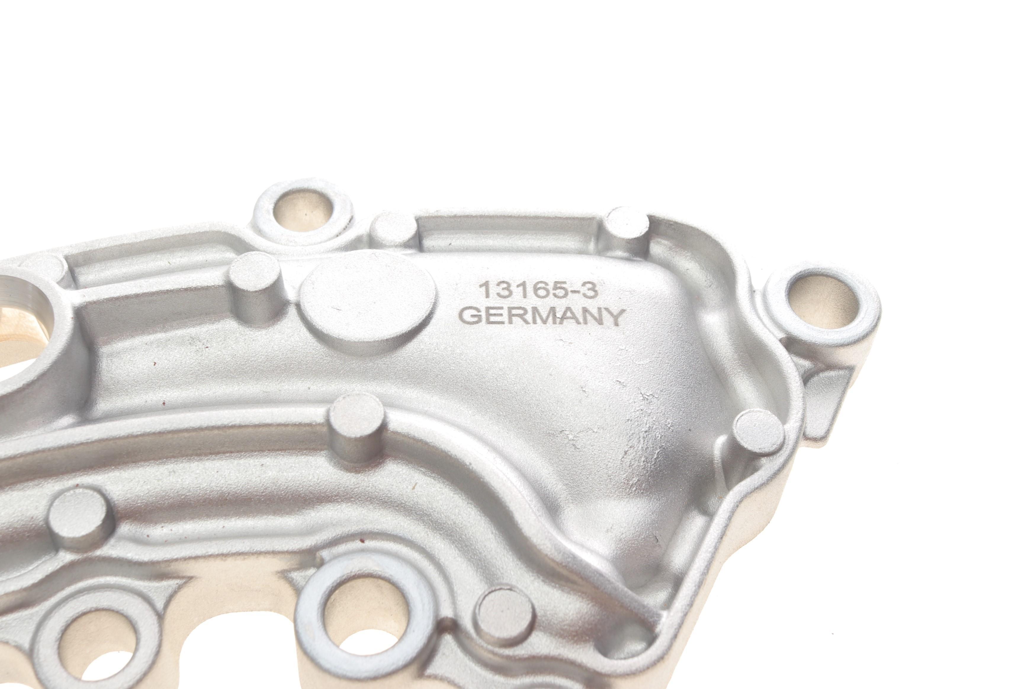 Помпа води MB E-class (W212)/S-class (W221) 09-16