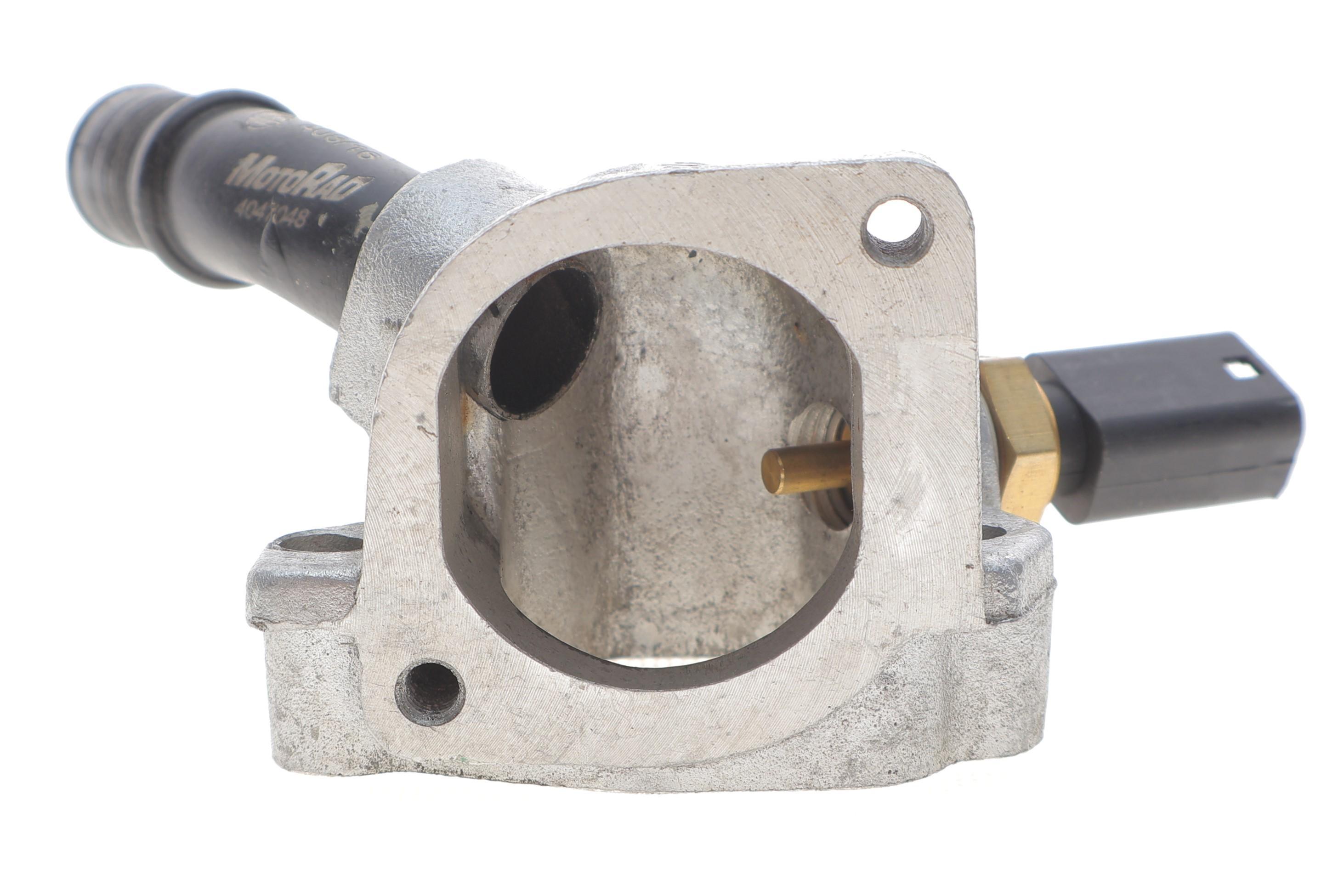 Фланець системи охолодження Renault Kangoo 1.2 97-