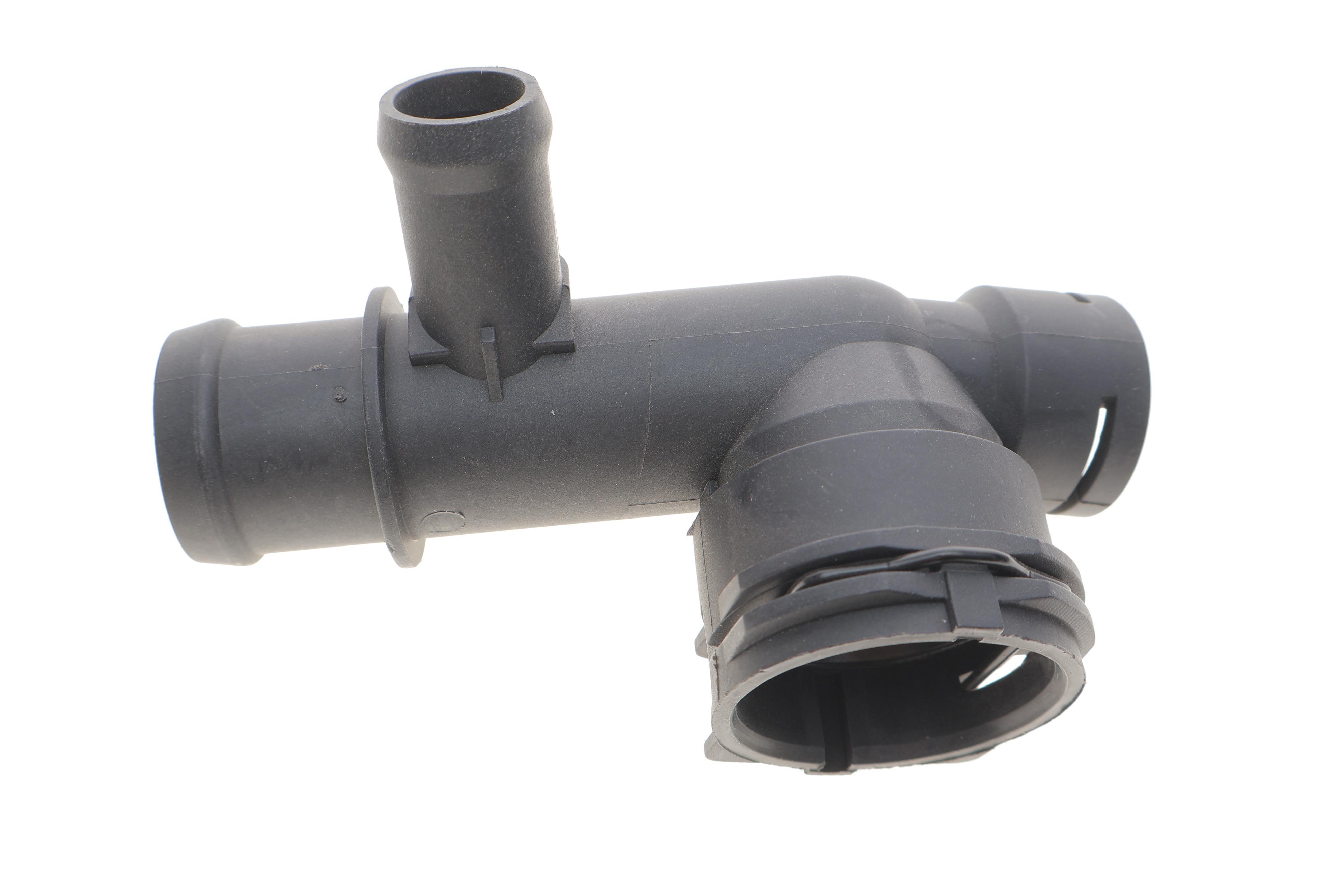 Фланець системи охолодження Skoda Superb III/VW Golf VII/Passat B8 2.0TSI/GTI 13-