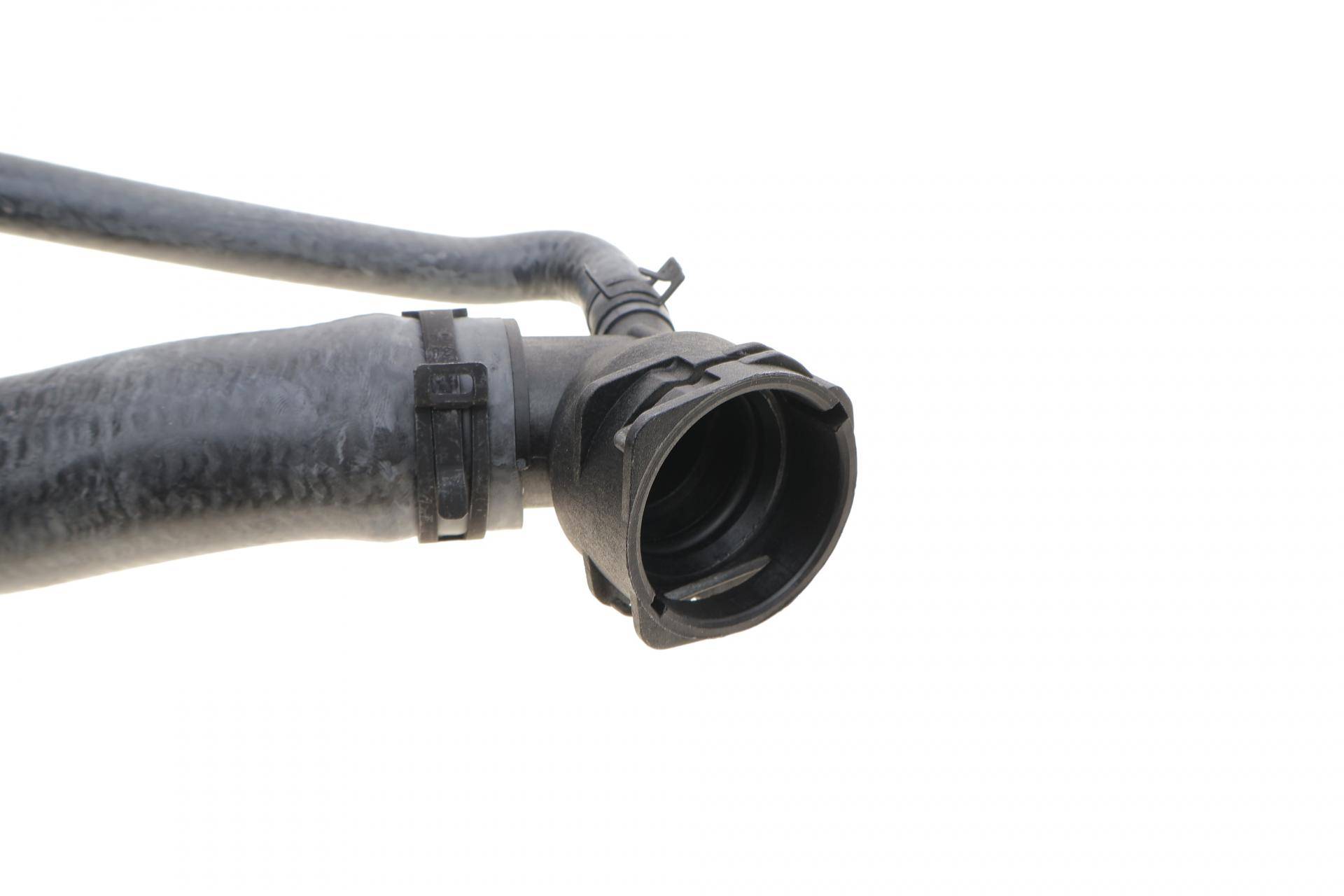 Патрубок радіатора VW Passat B7 1.8/2.0 10- (к-кт)