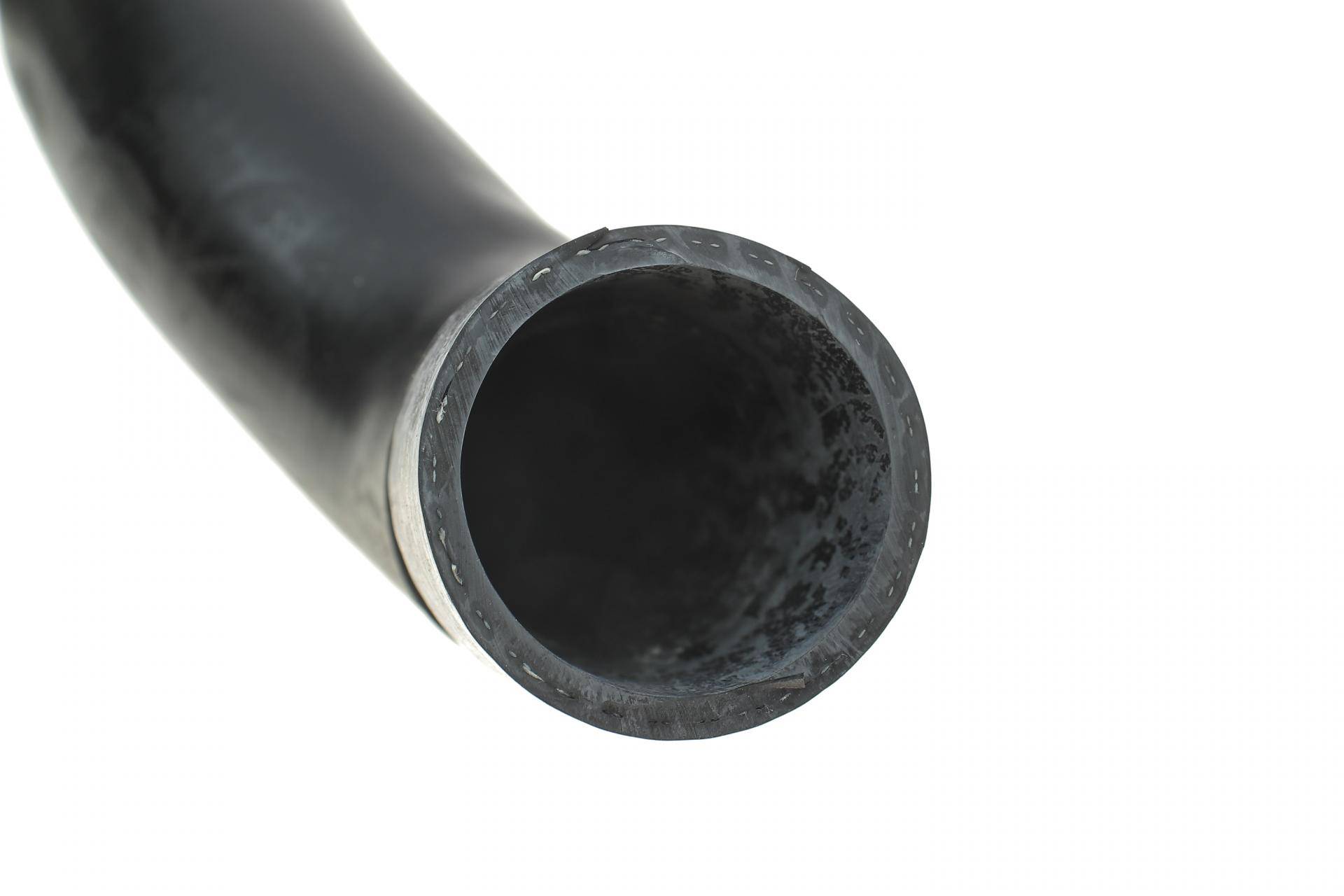 Патрубок радіатора (нижній) MB E-class (W210) 96-02