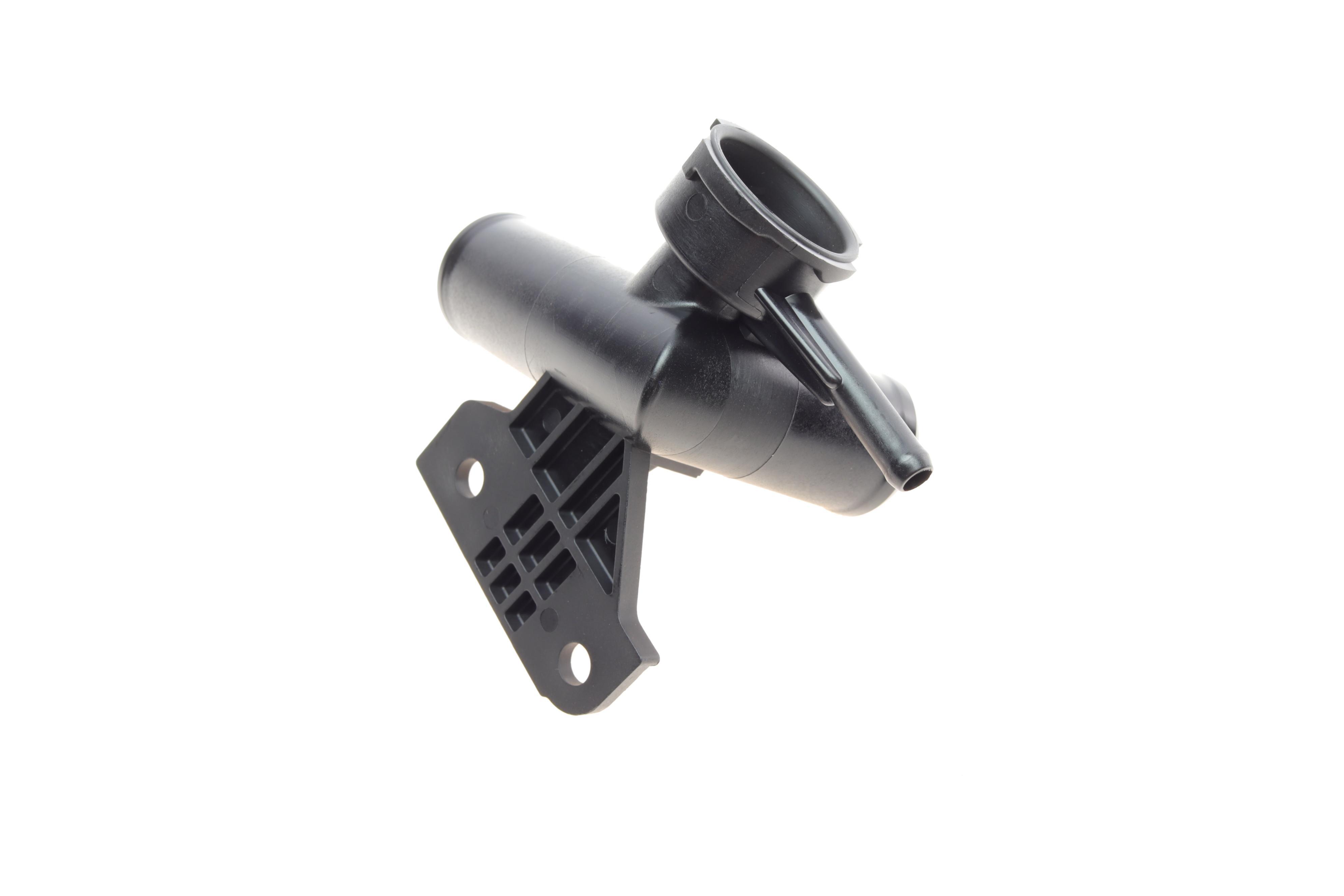 Фланець системи охолодження Toyota Yaris 00-05