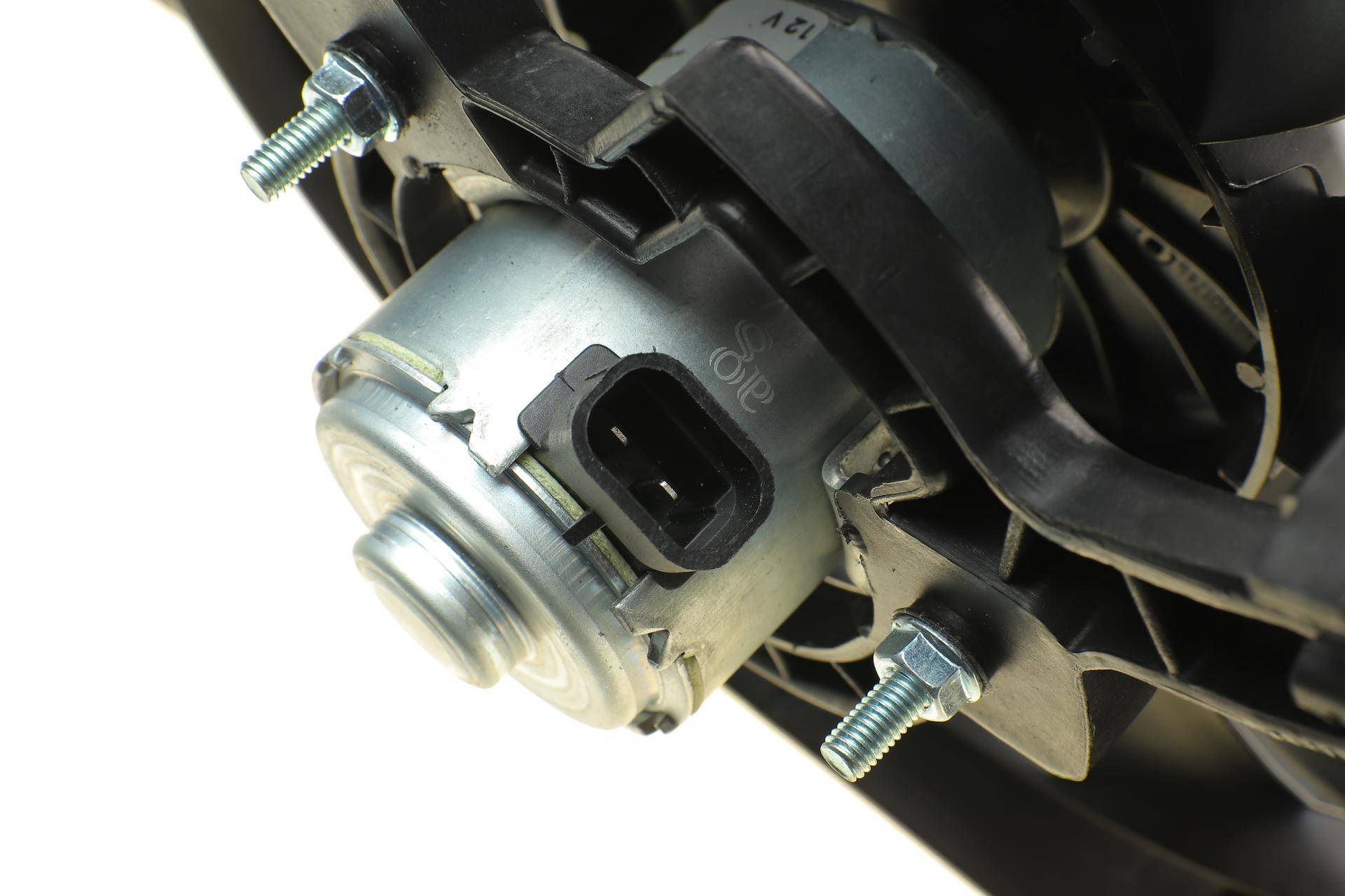 Вентилятор радіатора Fiat Seicento 1.1 98-10 (з дифузором)