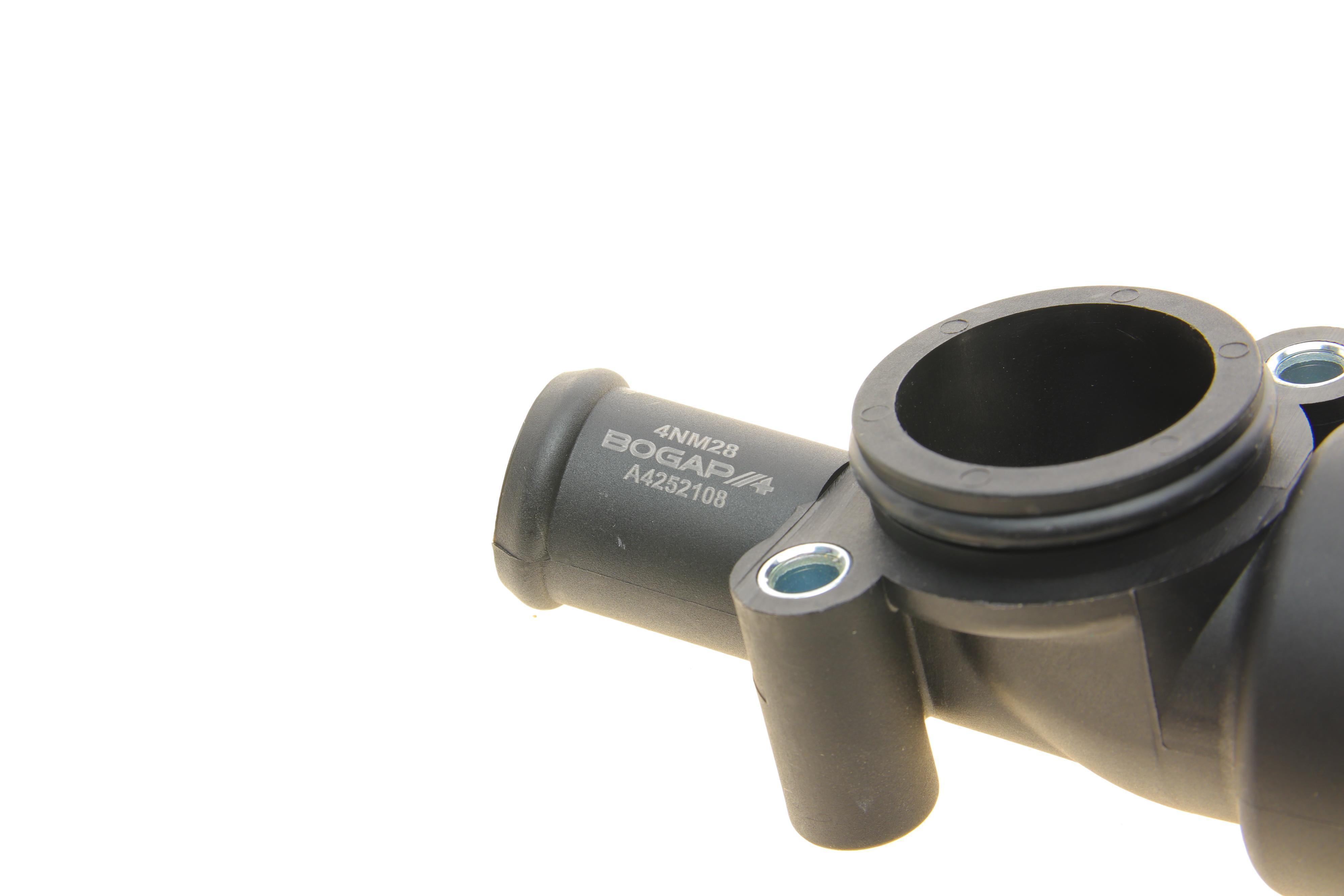 Фланець системи охолодження VW T4 2.8 VR6 95-00