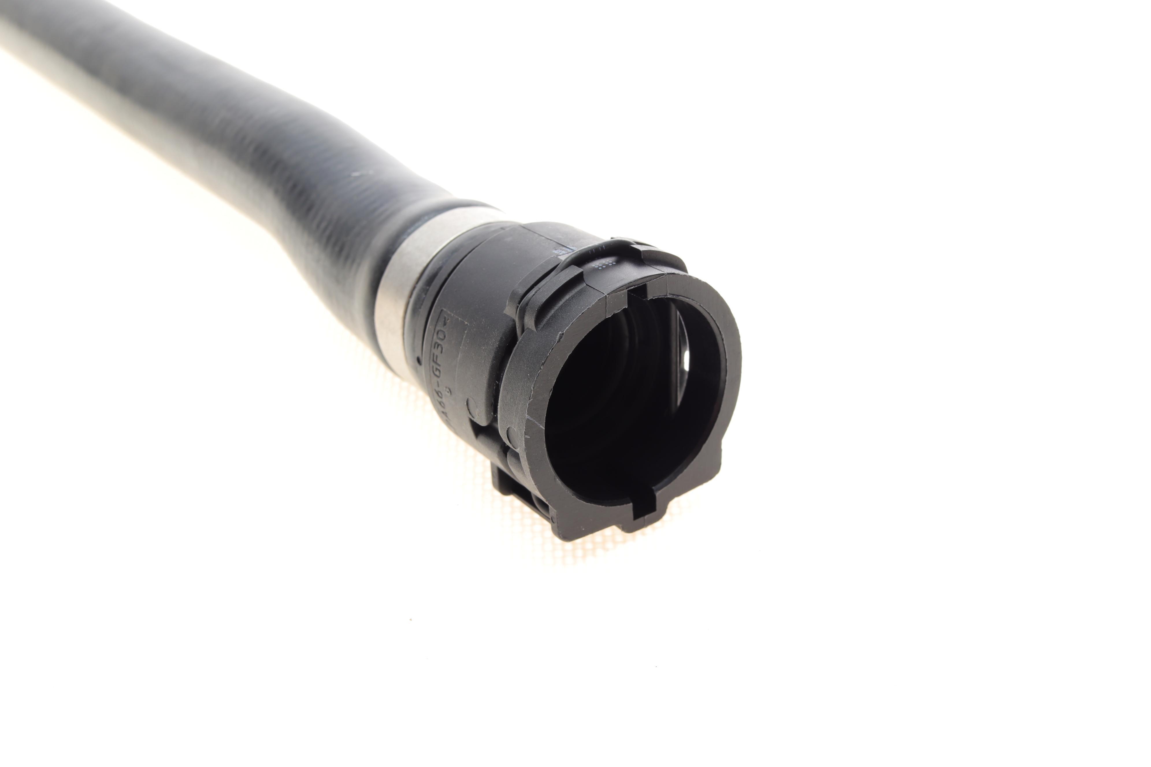 Патрубок радіатора (верхній) BMW 3 (E39) 2.0i-3.0i 95-03 M52/M54