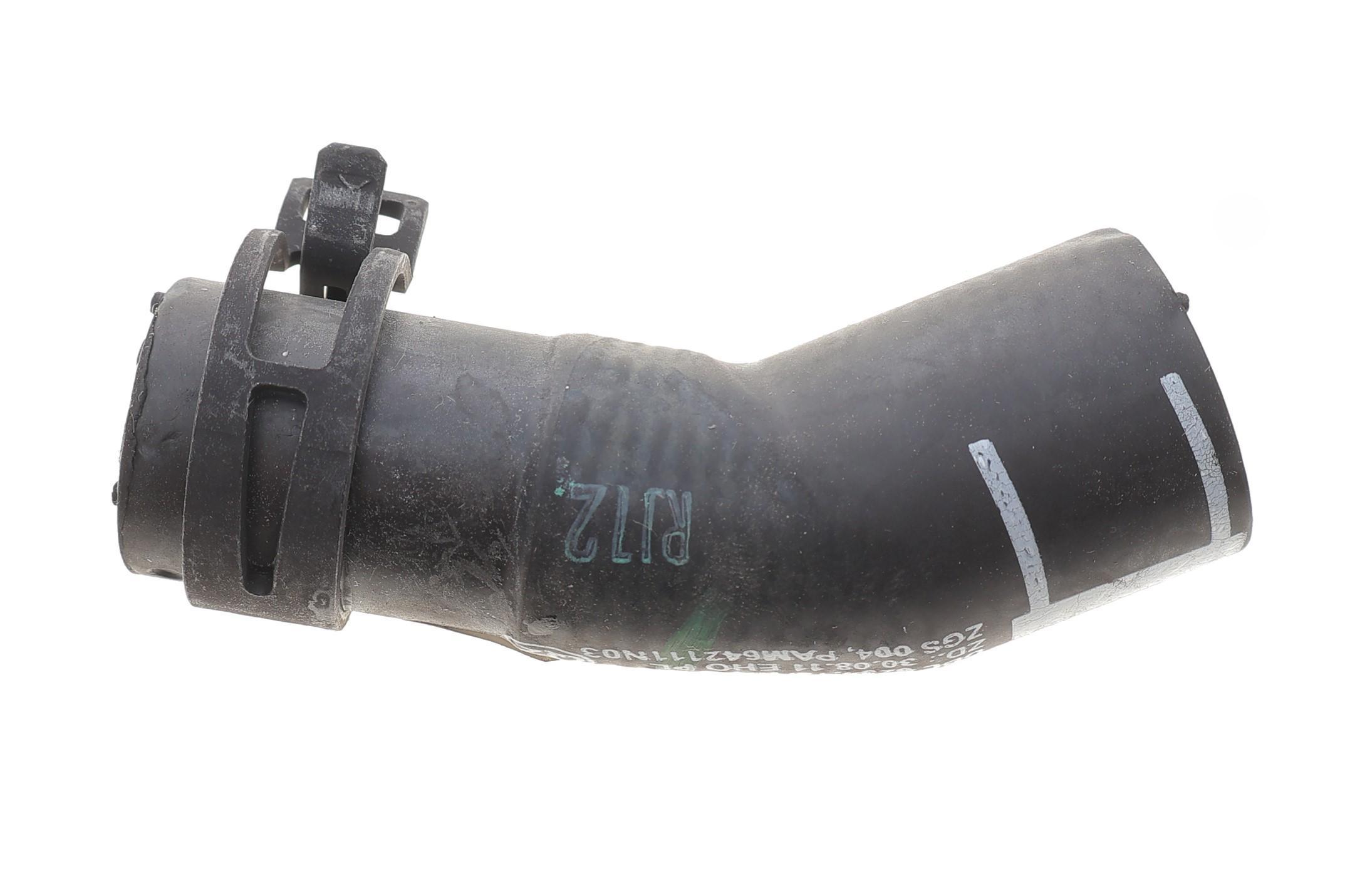 Патрубок системи охолодження MB C-class (W204)/E-class (W212) 09-16