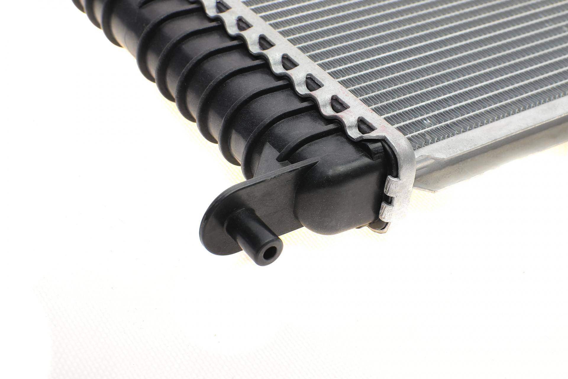 Радіатор охолодження Tesla Model S 60-100 13-