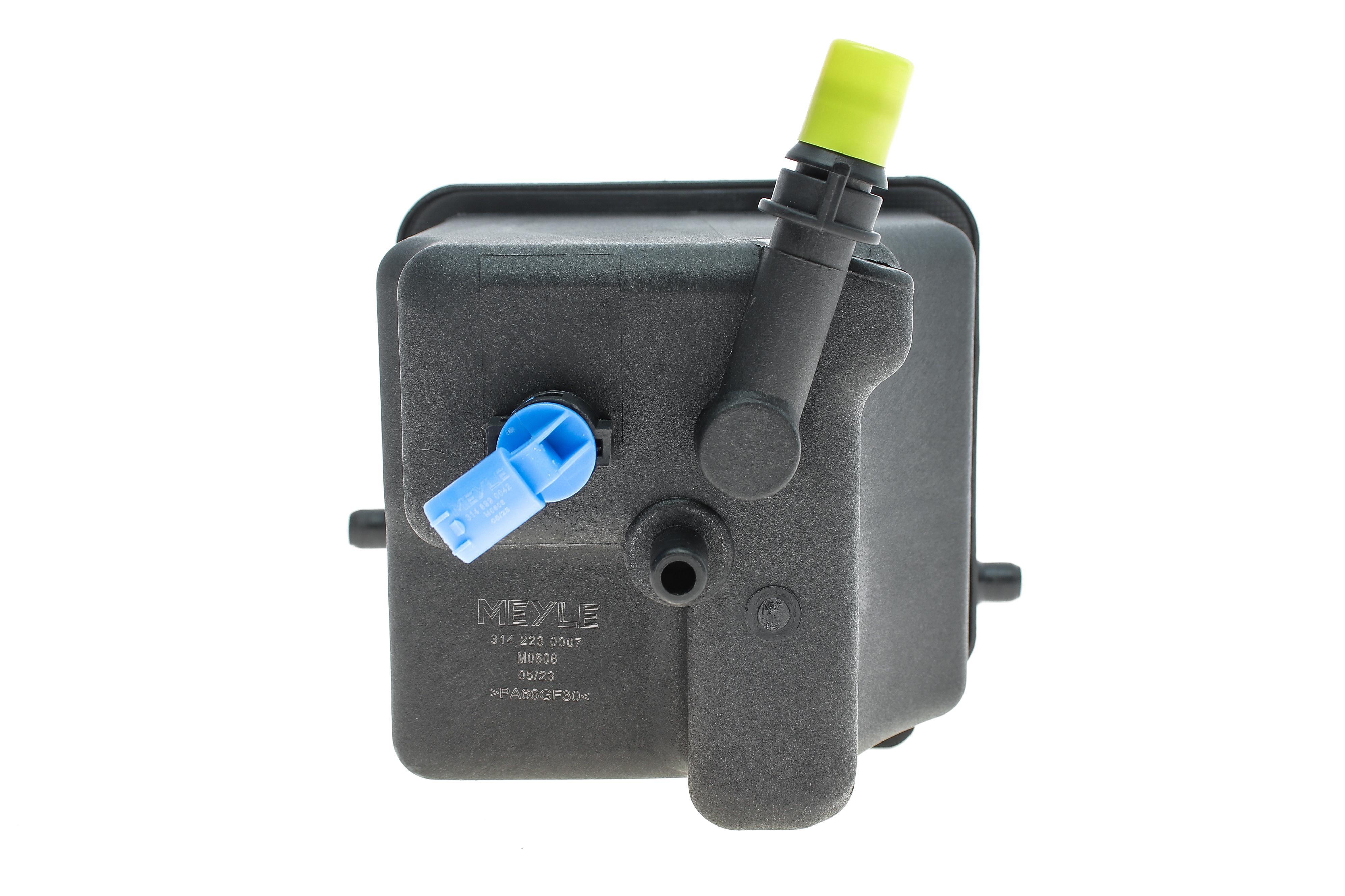 Бачок розширювальний BMW X5 (E53) 4.4i/4.8is 03-06