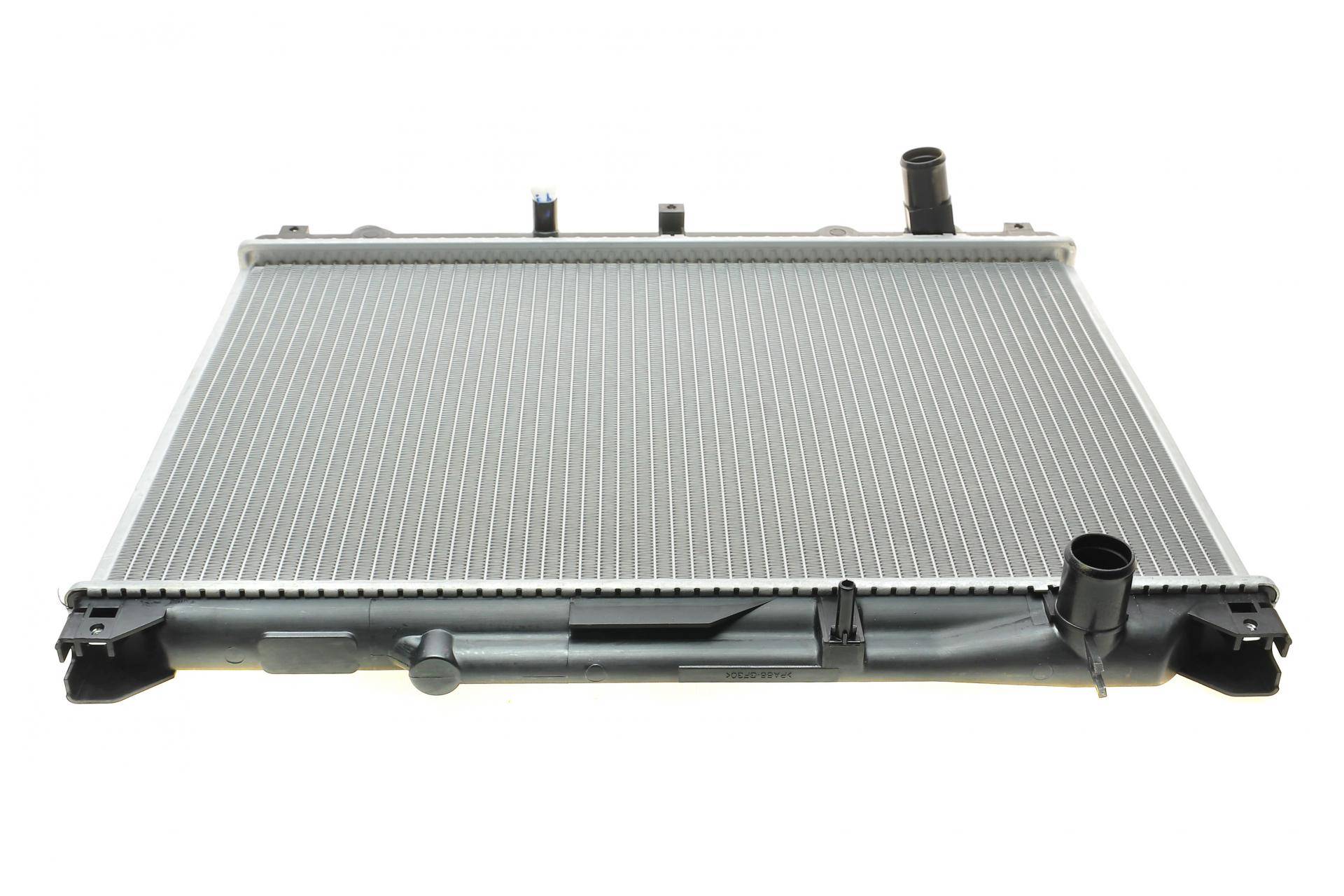 Радіатор охолодження Suzuki Grand Vitara 2.0HDI 01-05