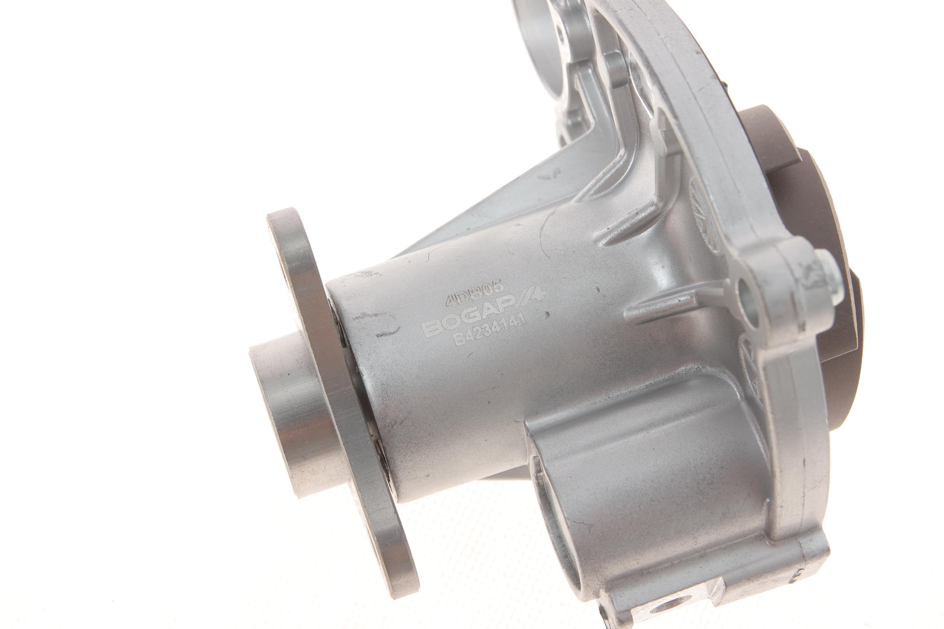 Помпа води Audi A3/VW Jetta IV 04-