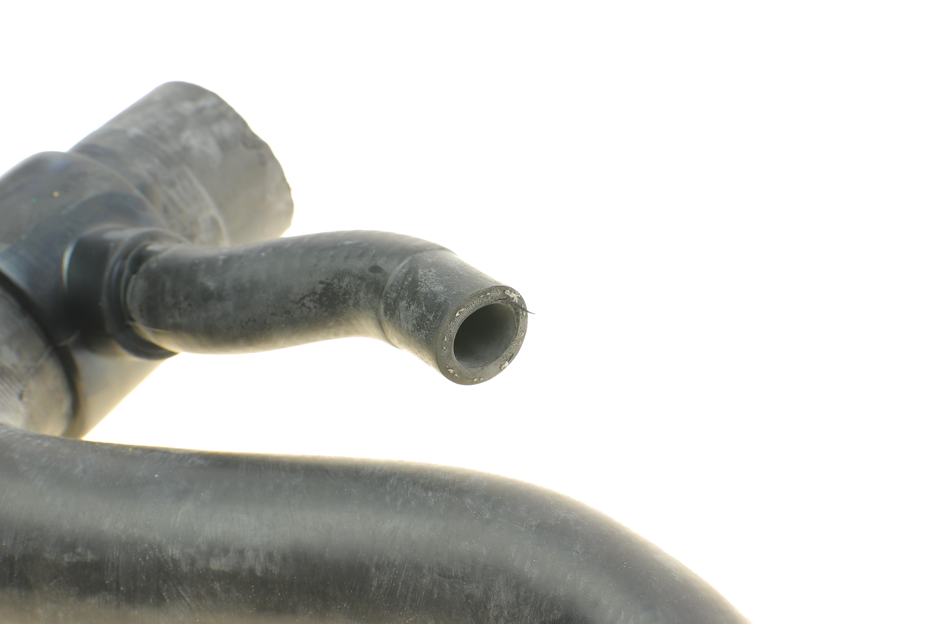 Патрубок радіатора (нижній) MB Sprinter CDI -06 (OM611/612)