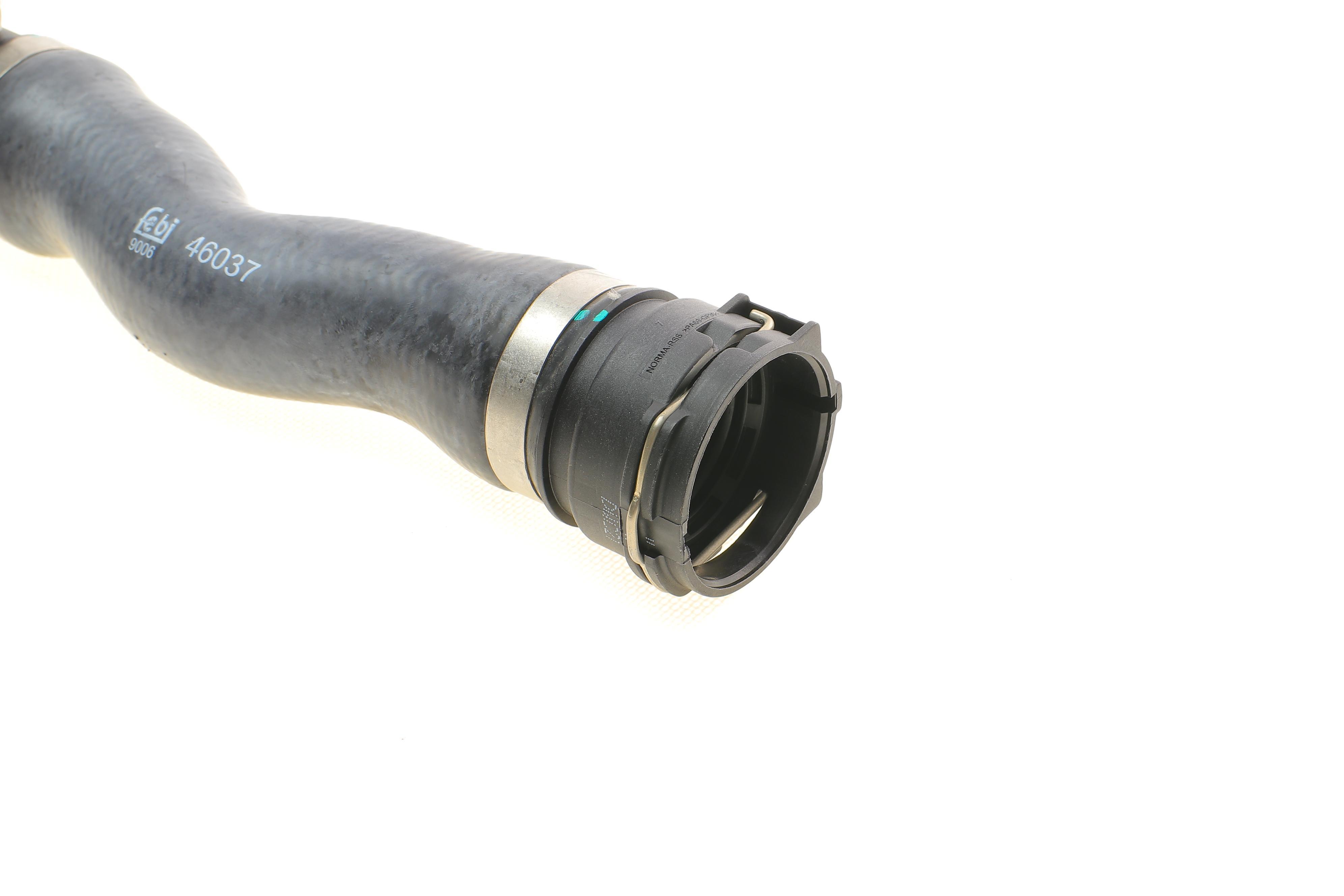 Патрубок радіатора (верхній/L) BMW 5 (E60) 2.0i-3.0i 01-10 (К-кт в зборі)