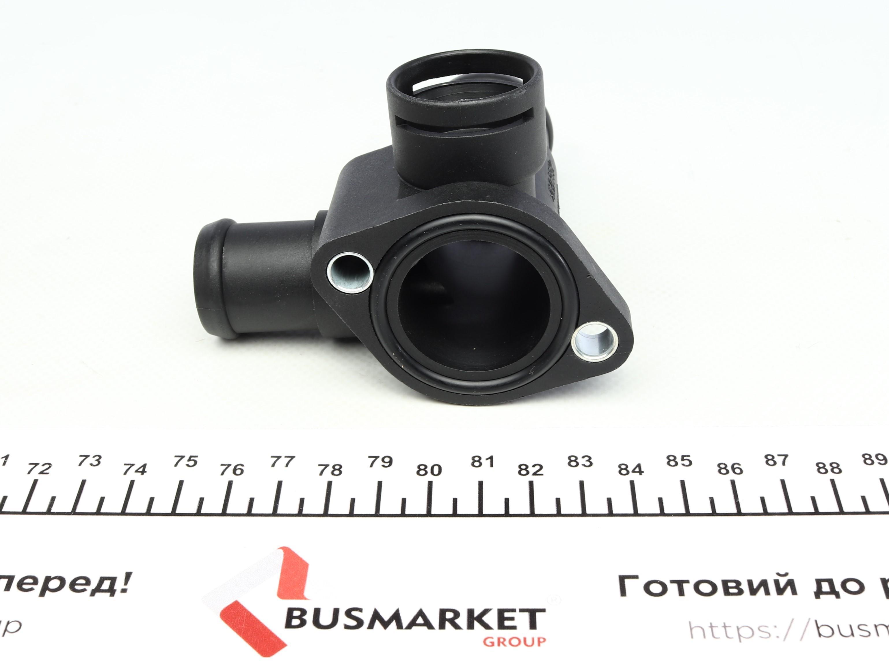 Фланець системи охолодження Audi A4/A6 1.9-2.5 TDI 94-05/ VW Passat 1.9-2.5TDI 96-00