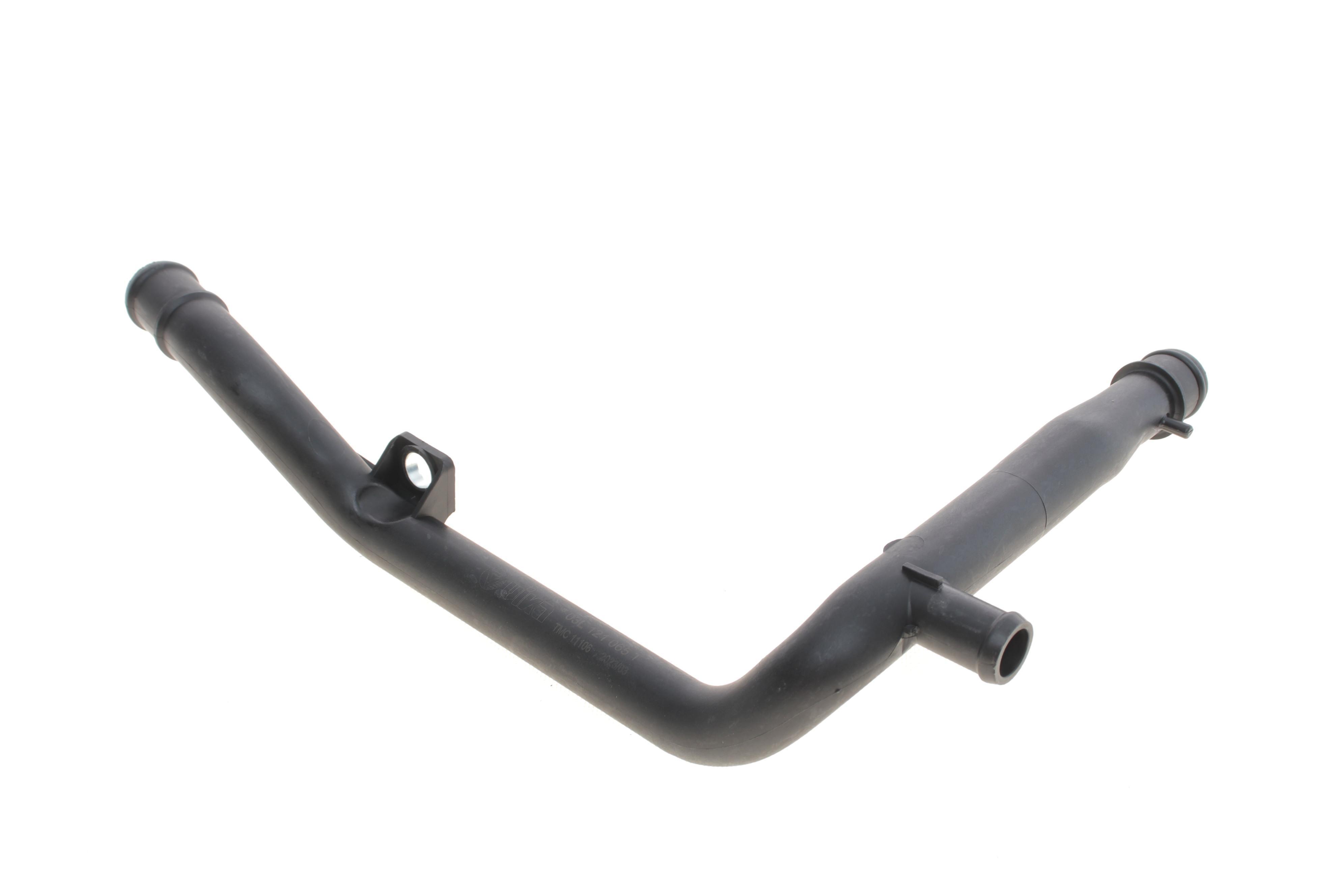 Патрубок системи охолодження VW Golf/Jetta/Passat/Tiguan 2.0 TDI 05-