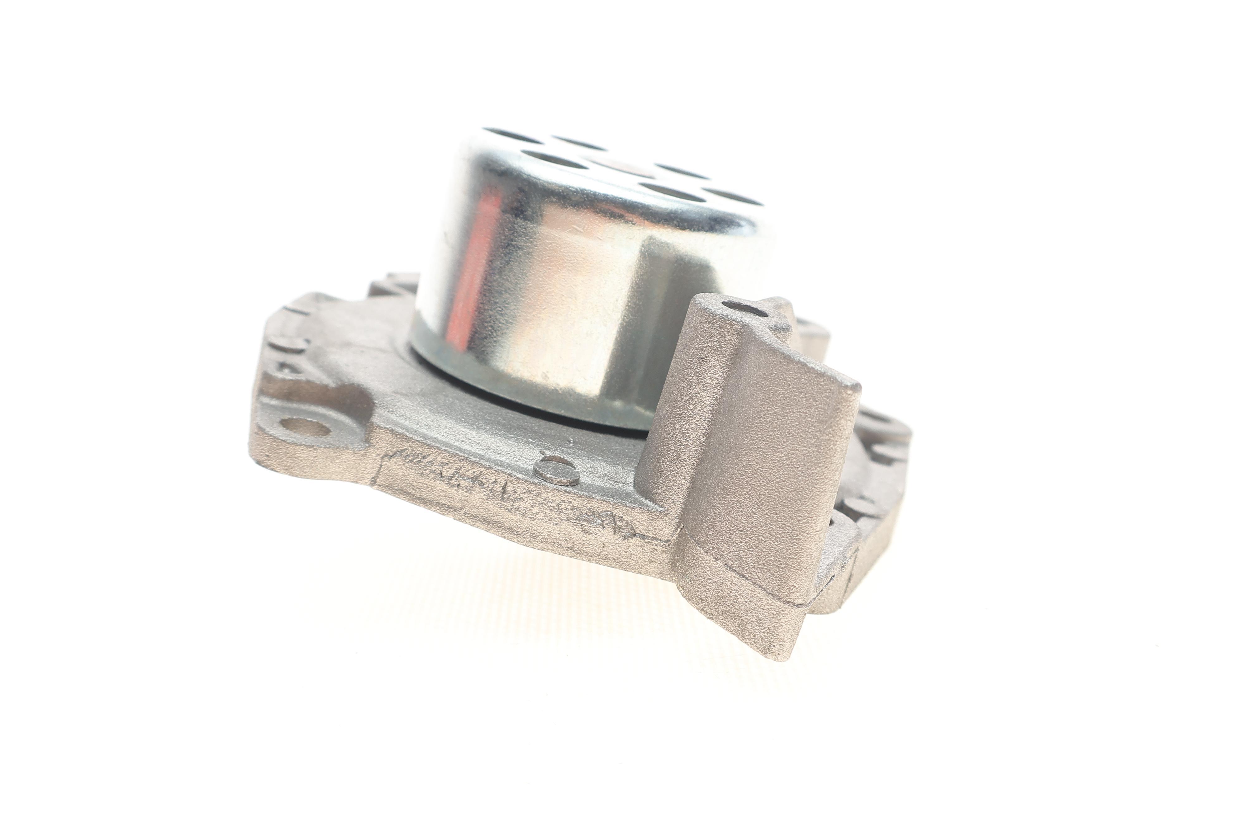 Помпа води Renault Scenic III 1.9 dCi 08-/ Suzuki Grand Vitara II 1.9 DDiS 05-15