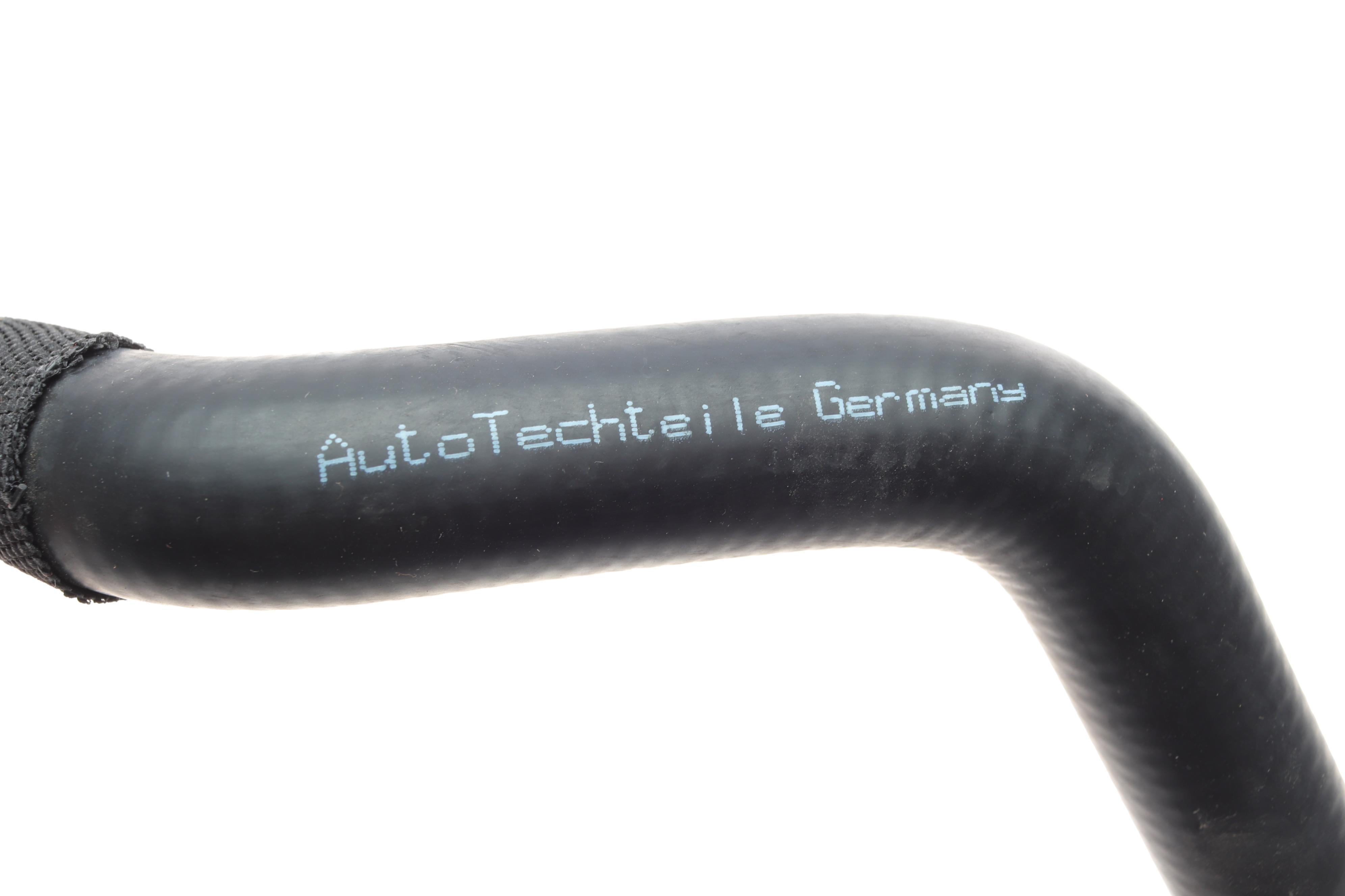 Патрубок радіатора MB C-class (W204) 07-14