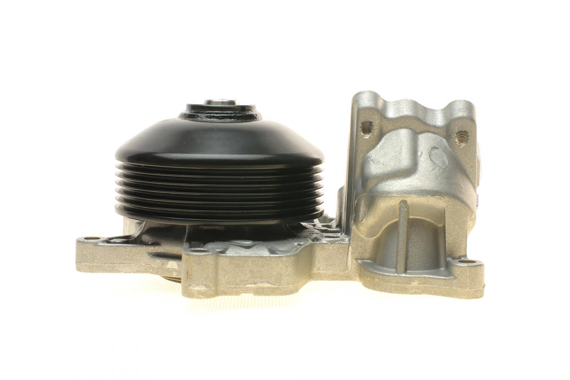 Помпа води BMW 1 (E81)/3 (E90)/5 (E60)/X3 (E83) 2.0d 04-13 (B/B) (6 лоп) (N47)