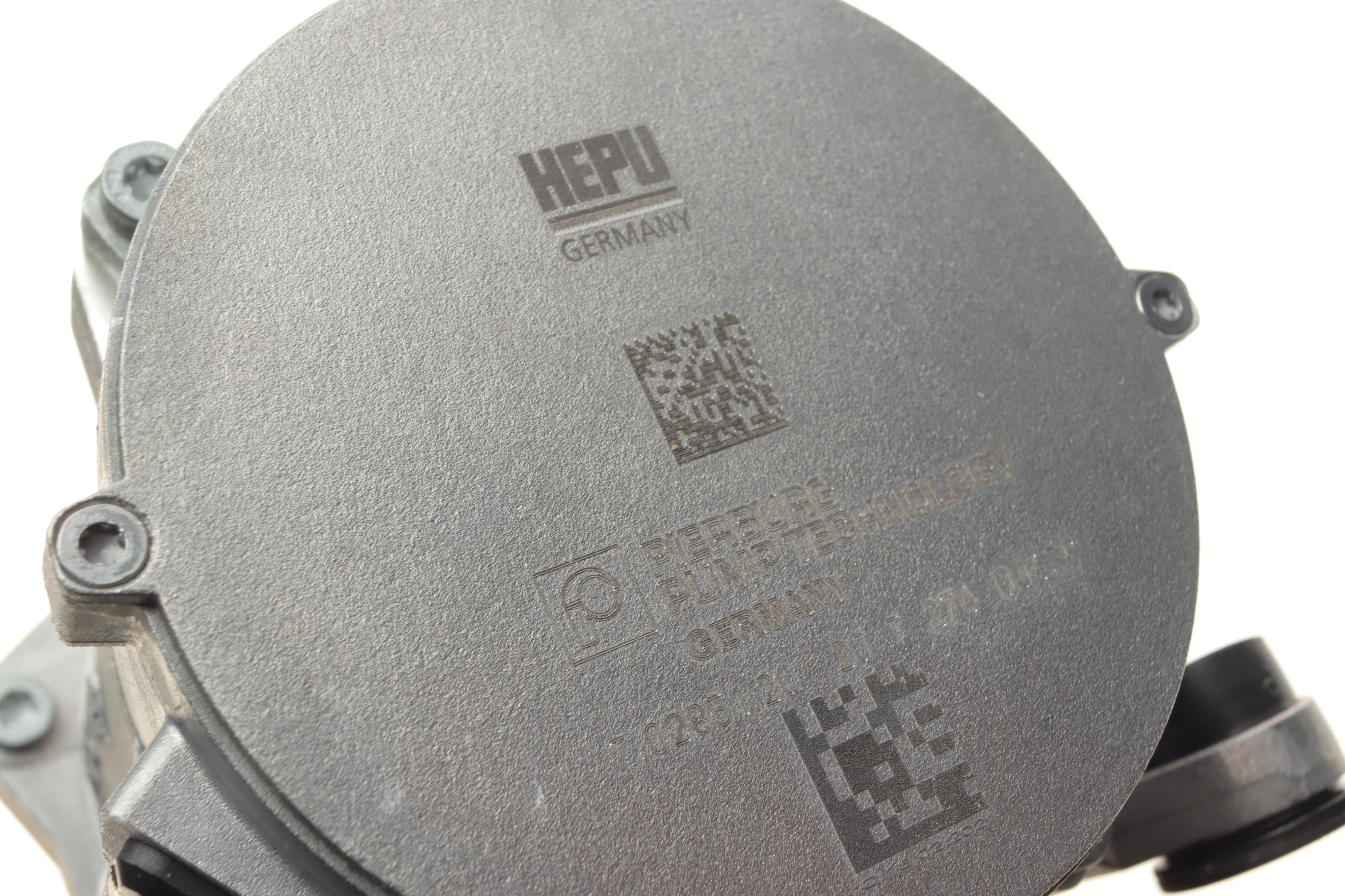 Помпа води BMW 3 (E90)/5 (E60)/7 (E65-E67)/X3 (E83)/X5 (E70) 04- N52/N53 (OE версія)