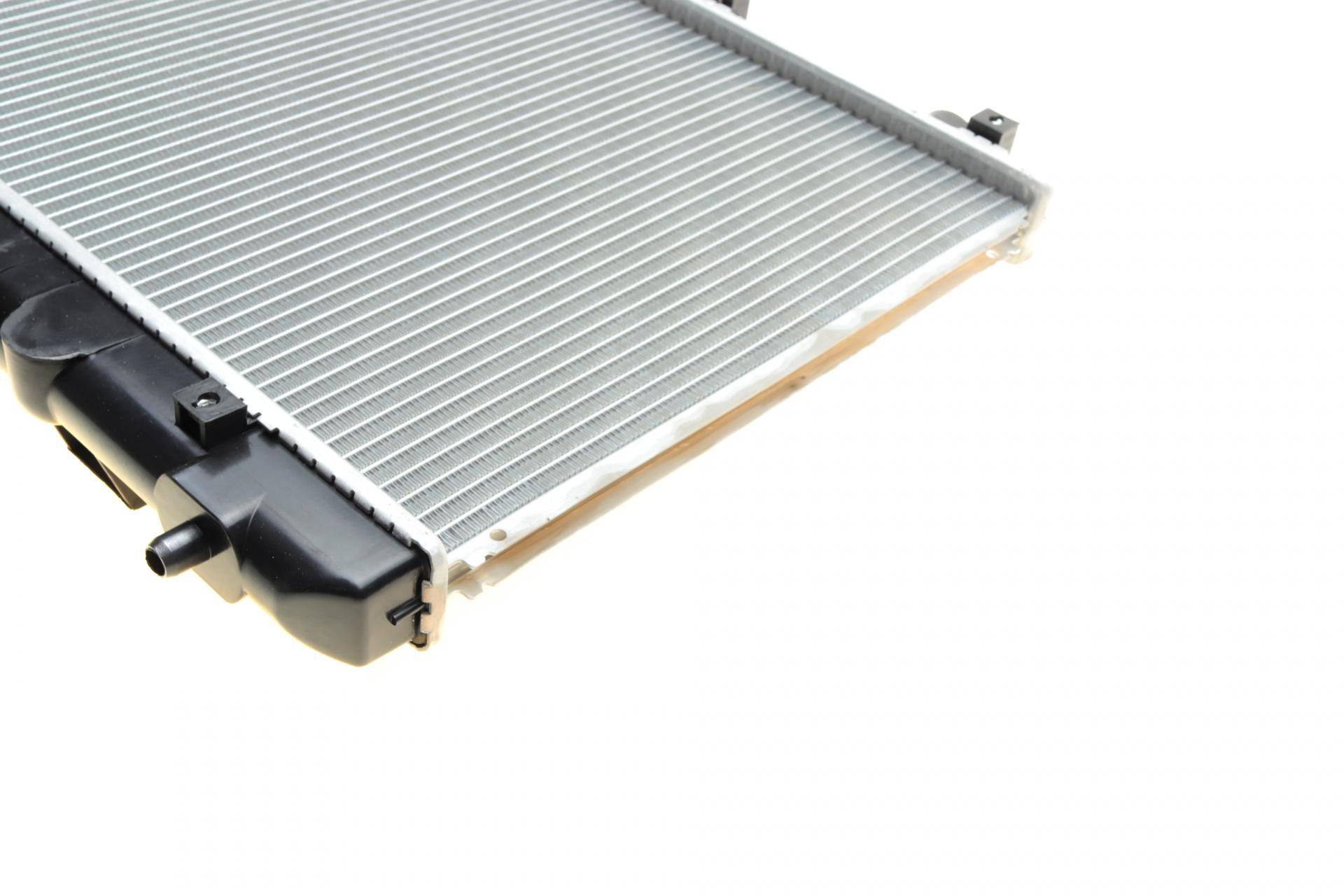 Радіатор охолодження Fiat Sedici/Suzuki SX4 1.5/1.6 06-