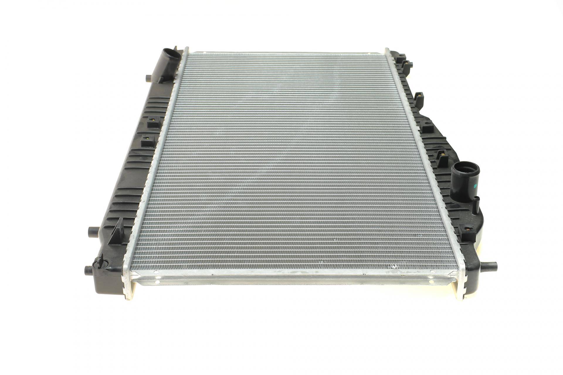 Радіатор охолодження Chevrolet Epica/Daewoo Evanda 2.0 02-