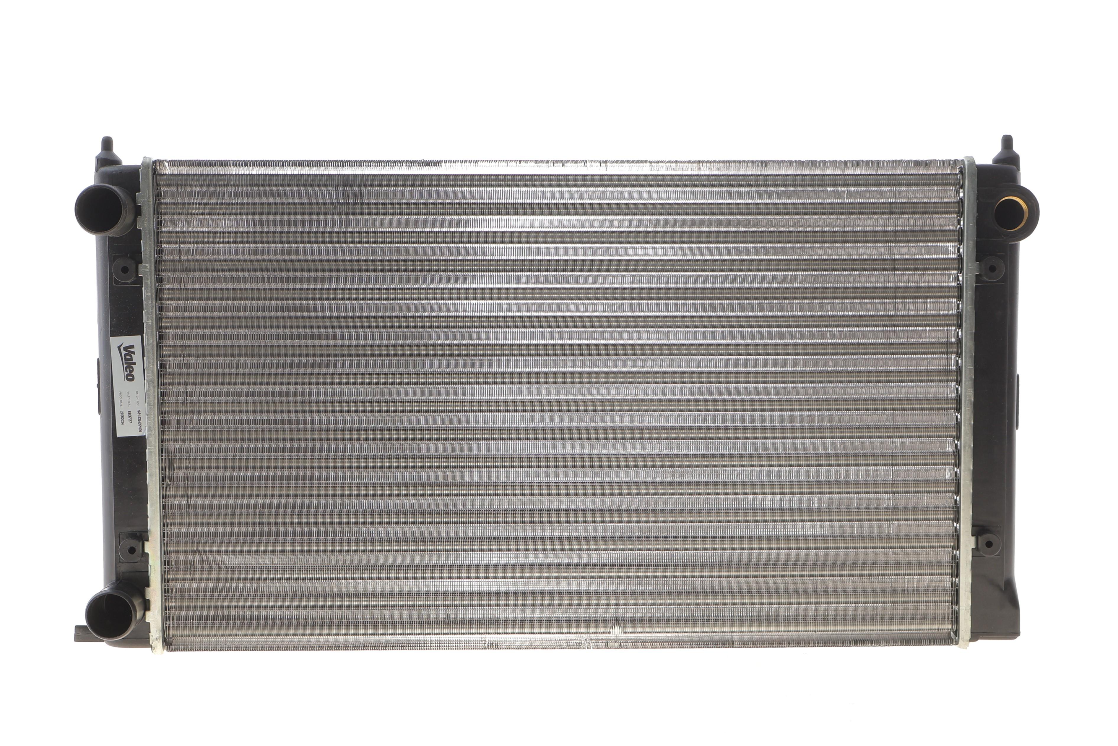 Радіатор охолодження VW Caddy/Passat 80- (322x525x34)