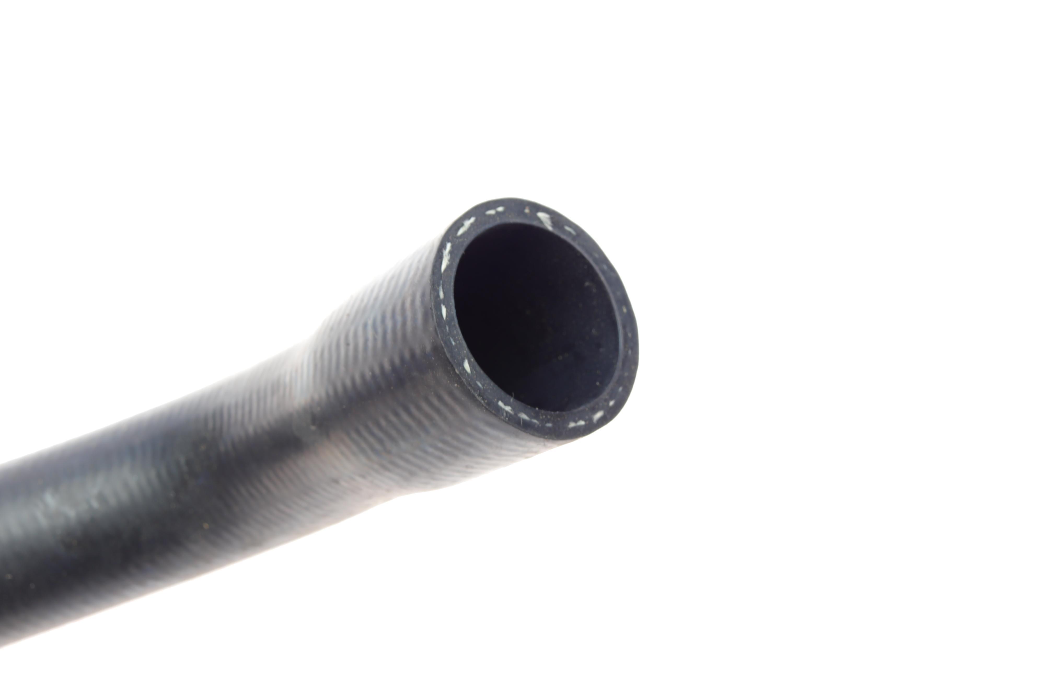 Патрубок системи охолодження VW Caddy 1.9TDI 04-