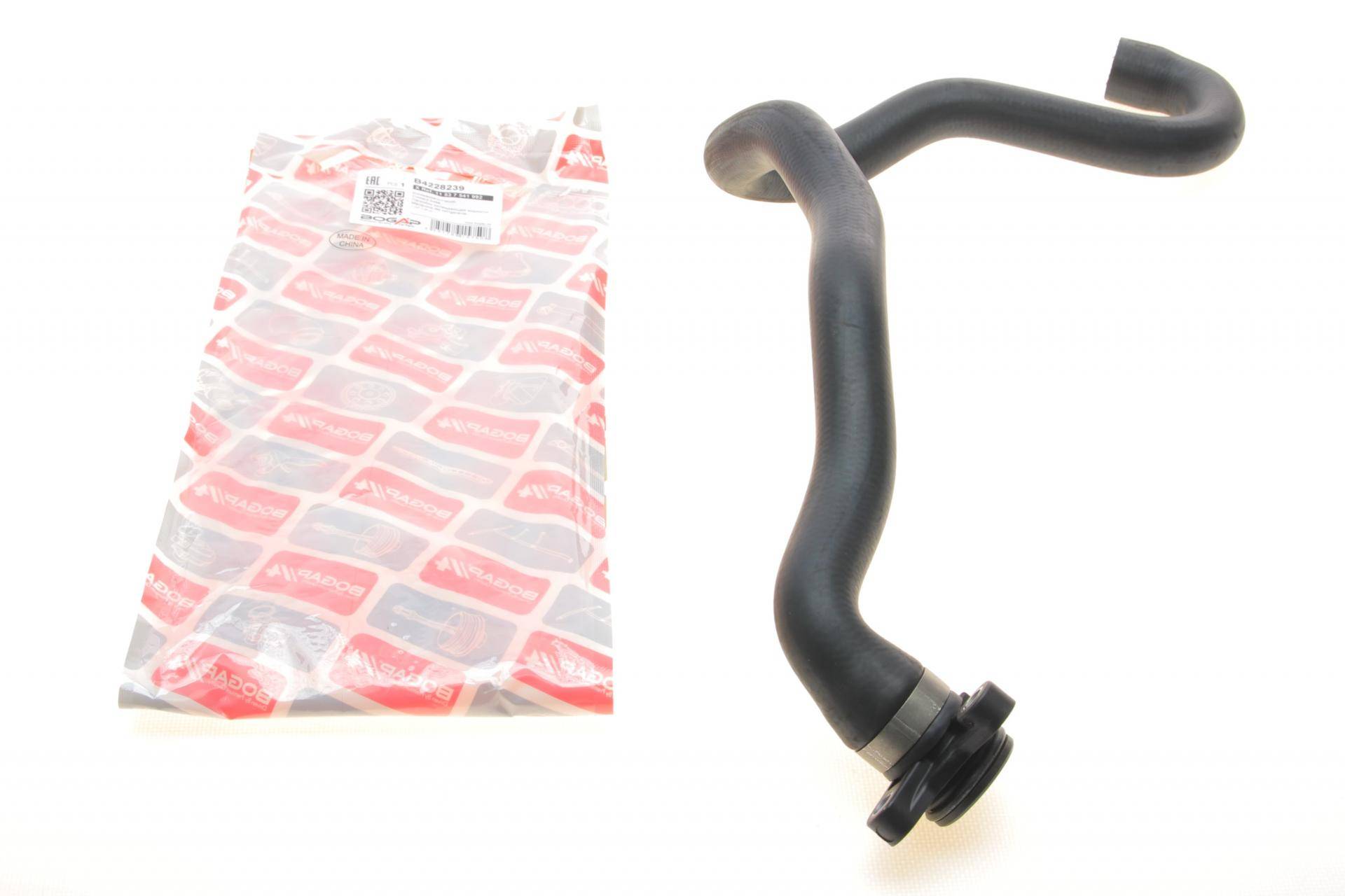 Патрубок системи охолодження BMW 3 (E90/E91/E92/E93) 06-16 N54/N55