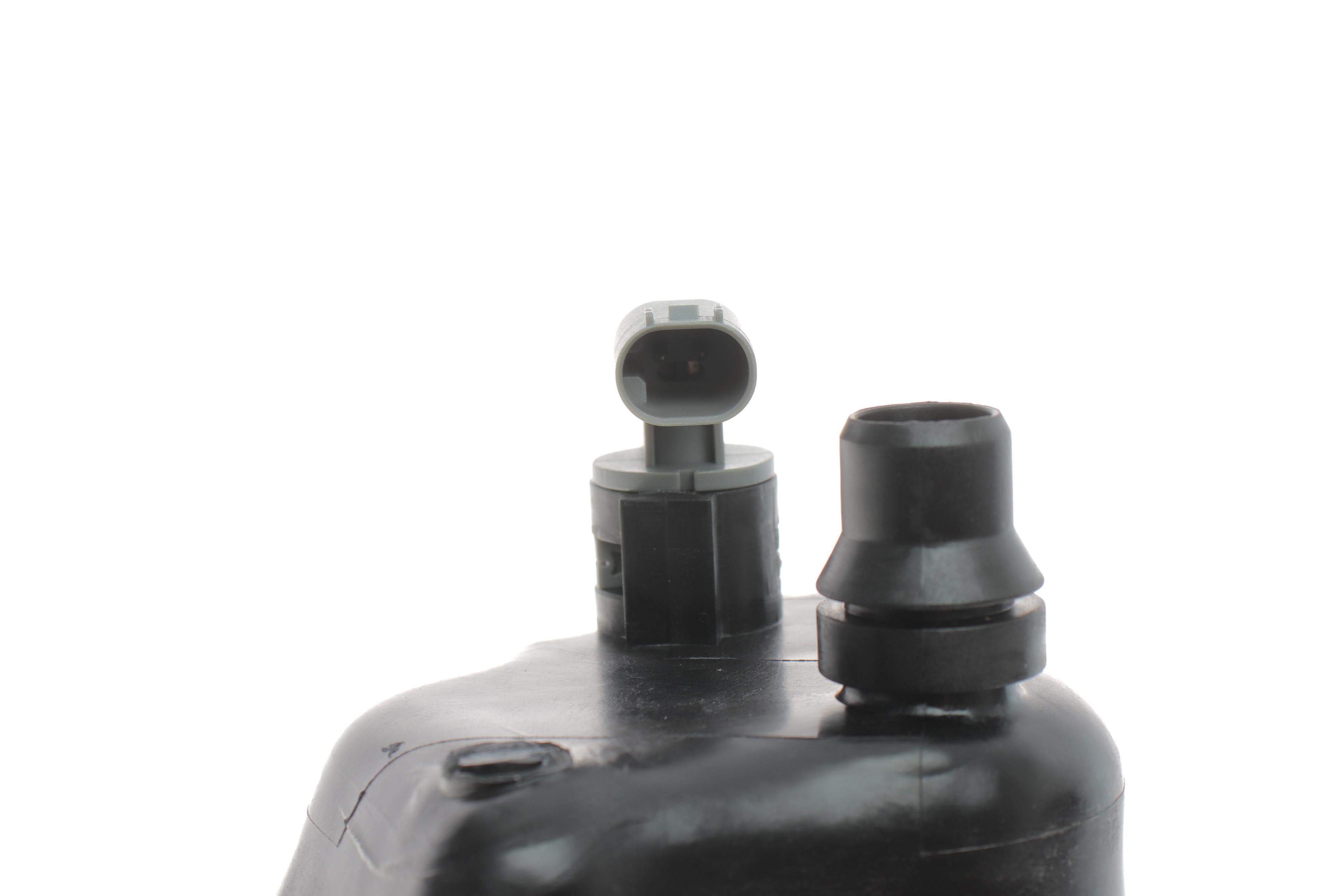 Бачок розширювальний BMW X5 (E70)/X6 (E71) 06-14