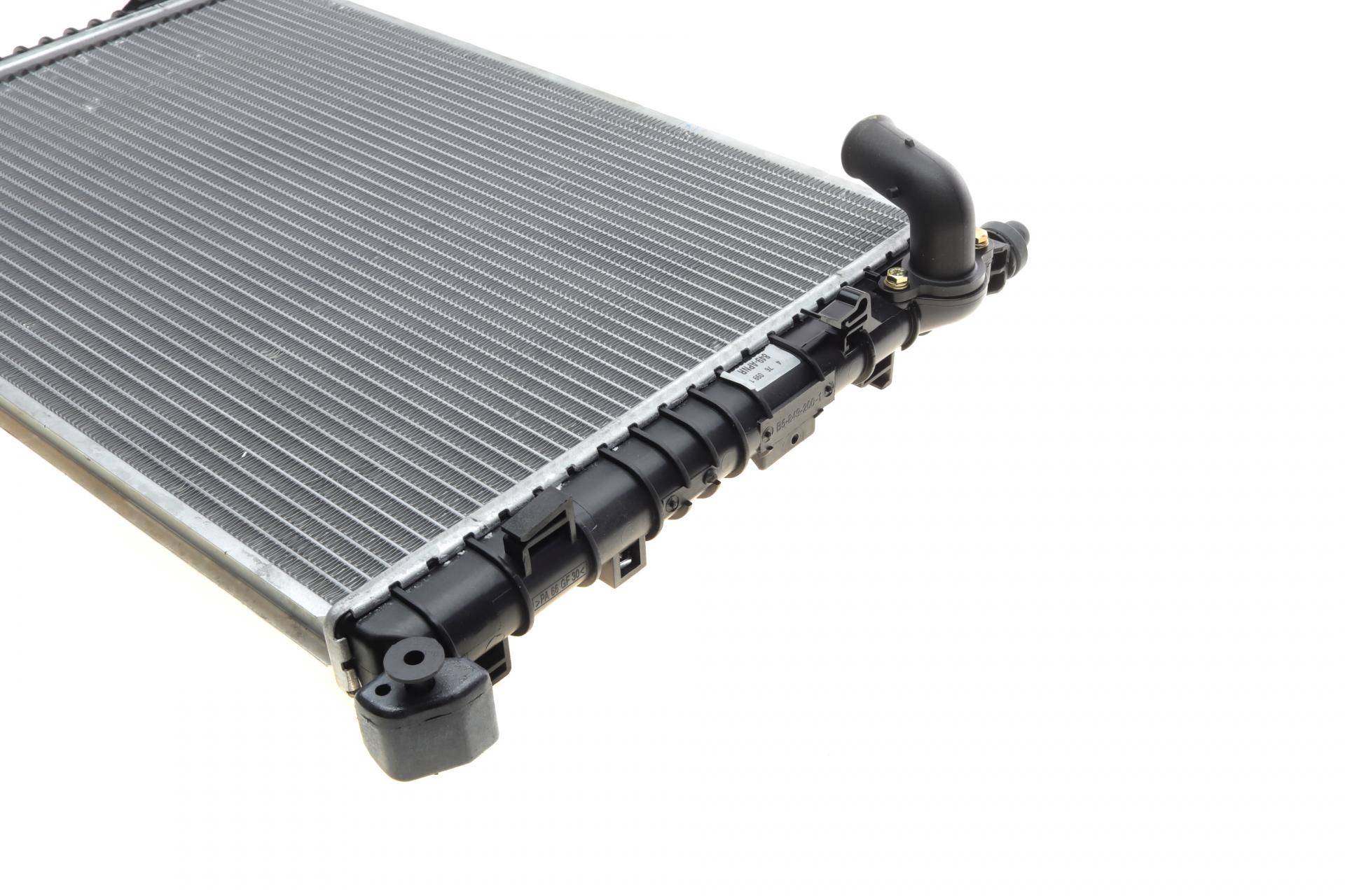 Радіатор охолодження Mini Cooper 1.6/One 1.4/1.6 01-06