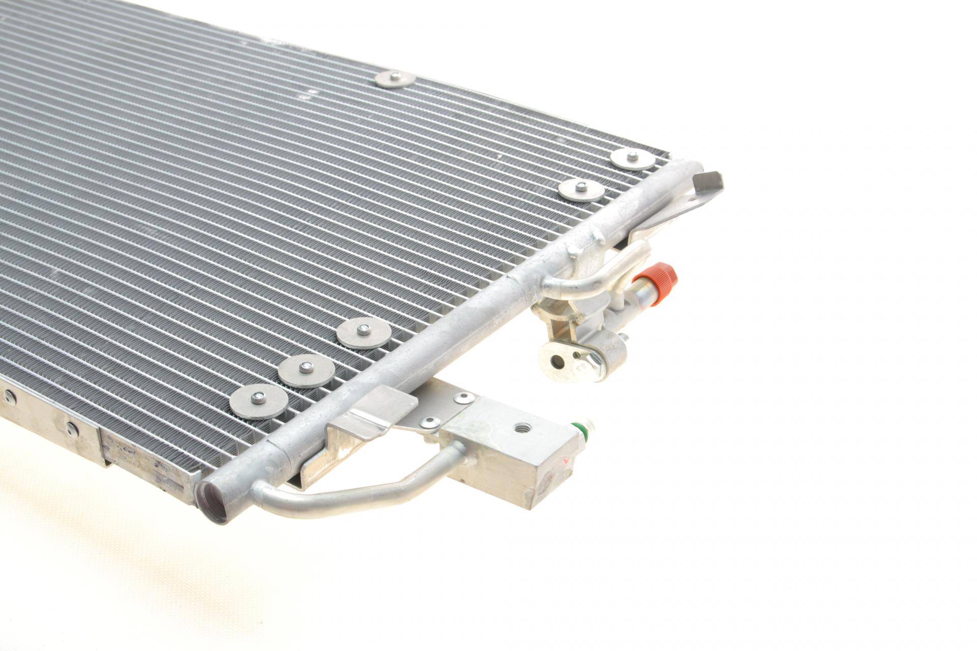 Радіатор охолодження Opel Meriva A 1.7DTI 03-10