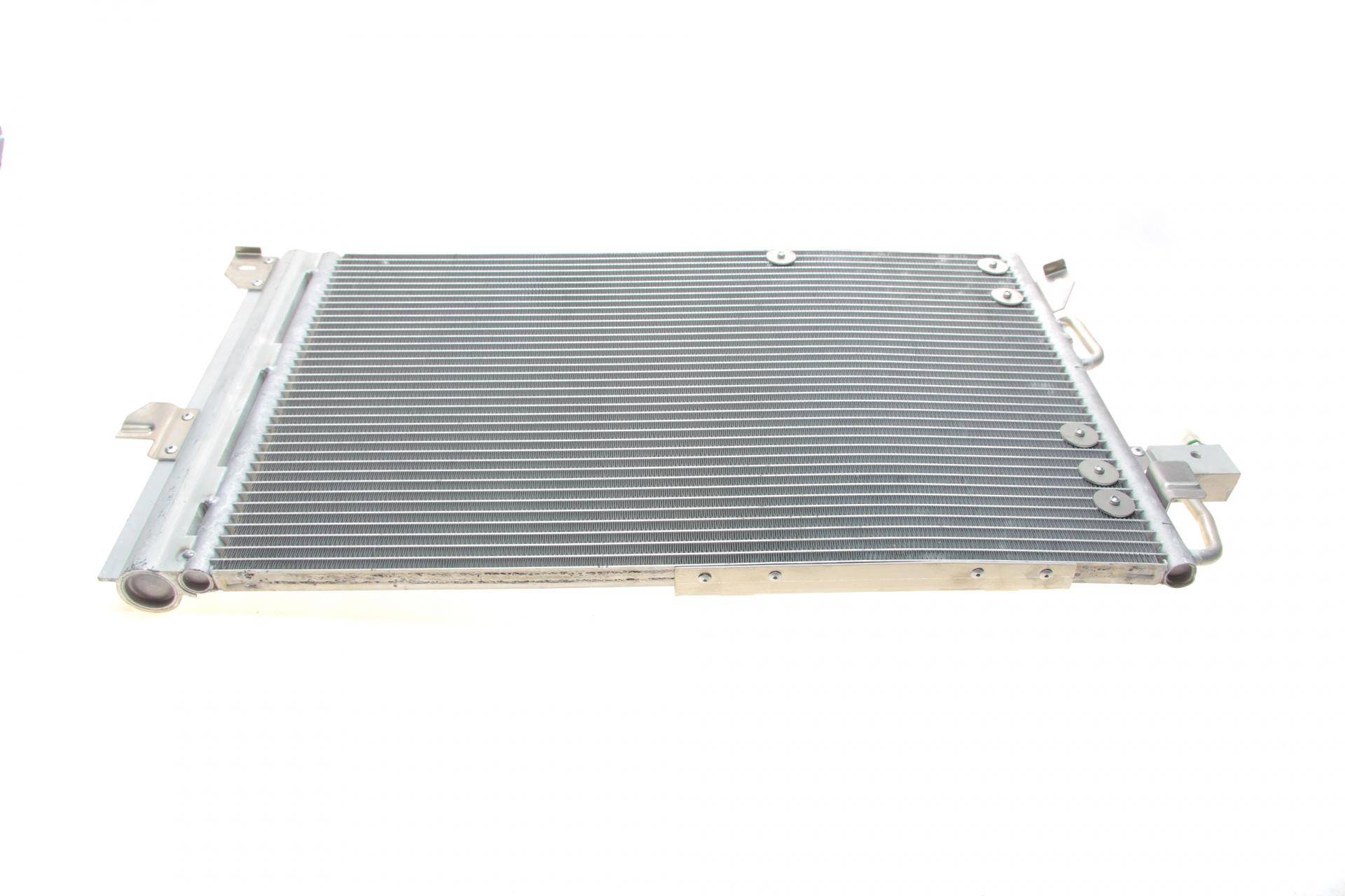 Радіатор охолодження Opel Meriva A 1.7DTI 03-10