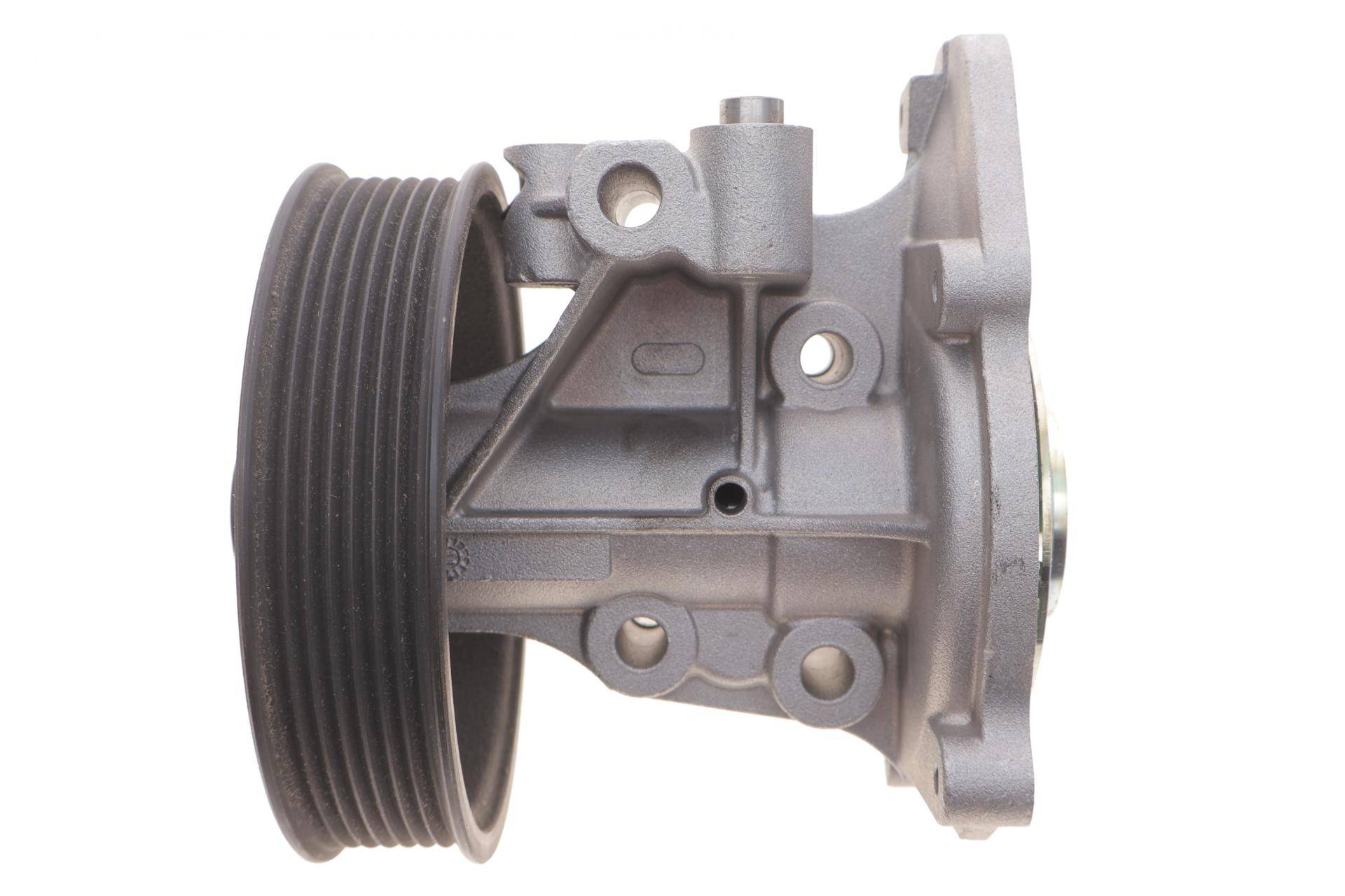 Помпа води Ford Transit VIII 2.4TDCi RWD 06-14 (R/B) (8 лоп.) (7 кан.)