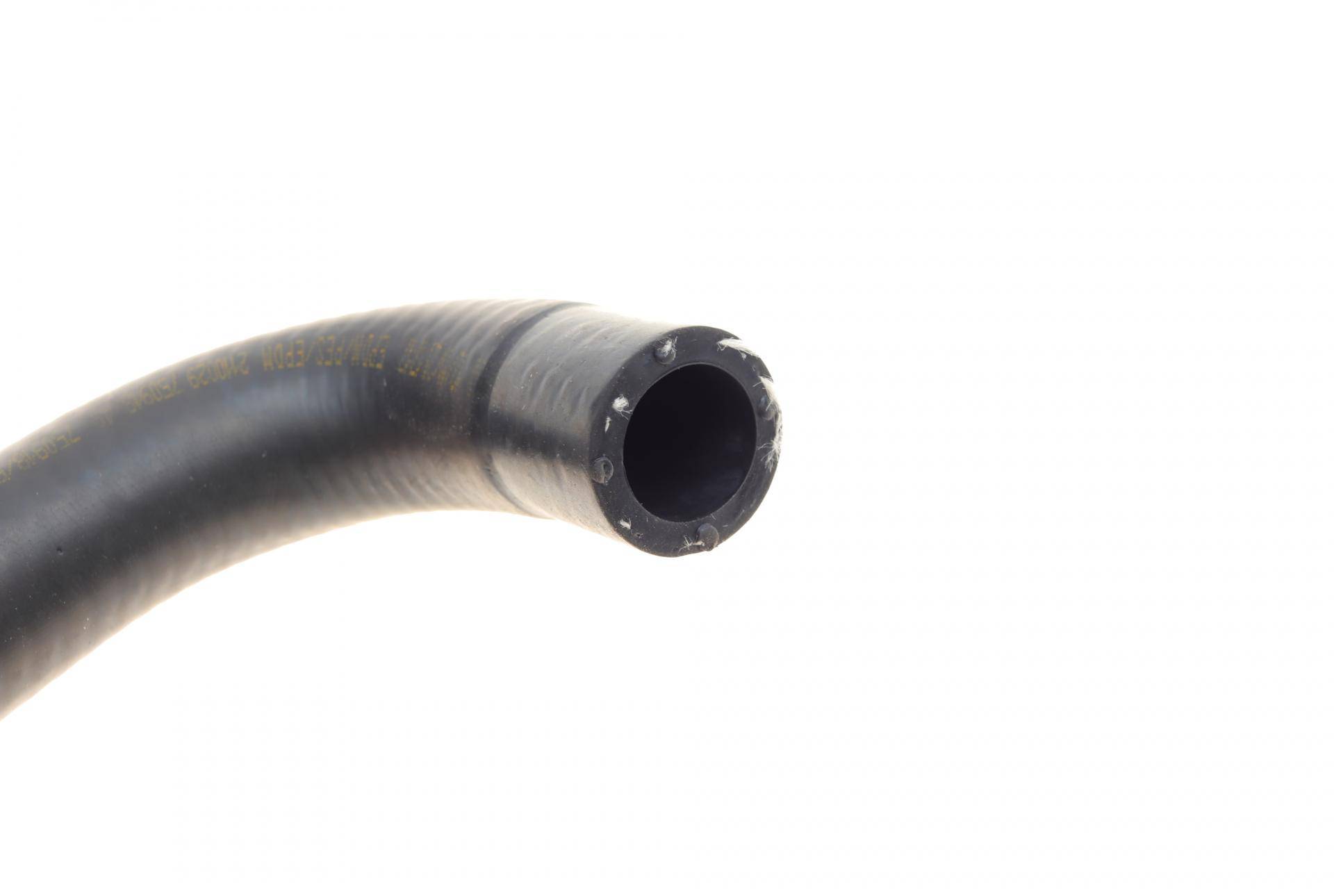 Патрубок системы охлаждения VW Crafter 2.5TDI 06-13