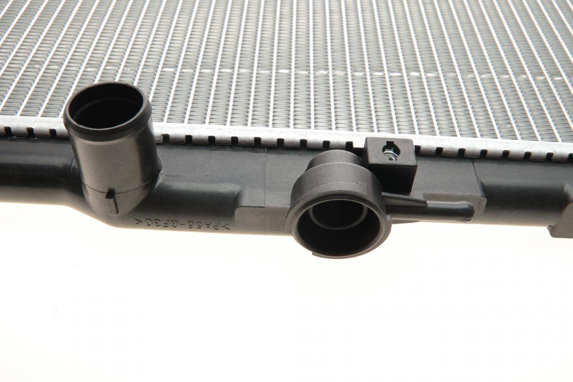 Радіатор охолодження Honda Accord VI 3.0 V6 98-03