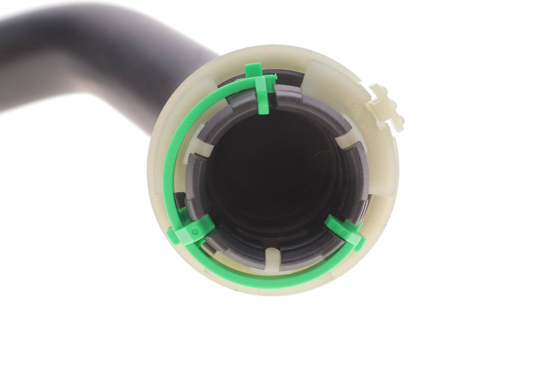 Патрубок системи охолодження Opel Astra H 1.6 04-10