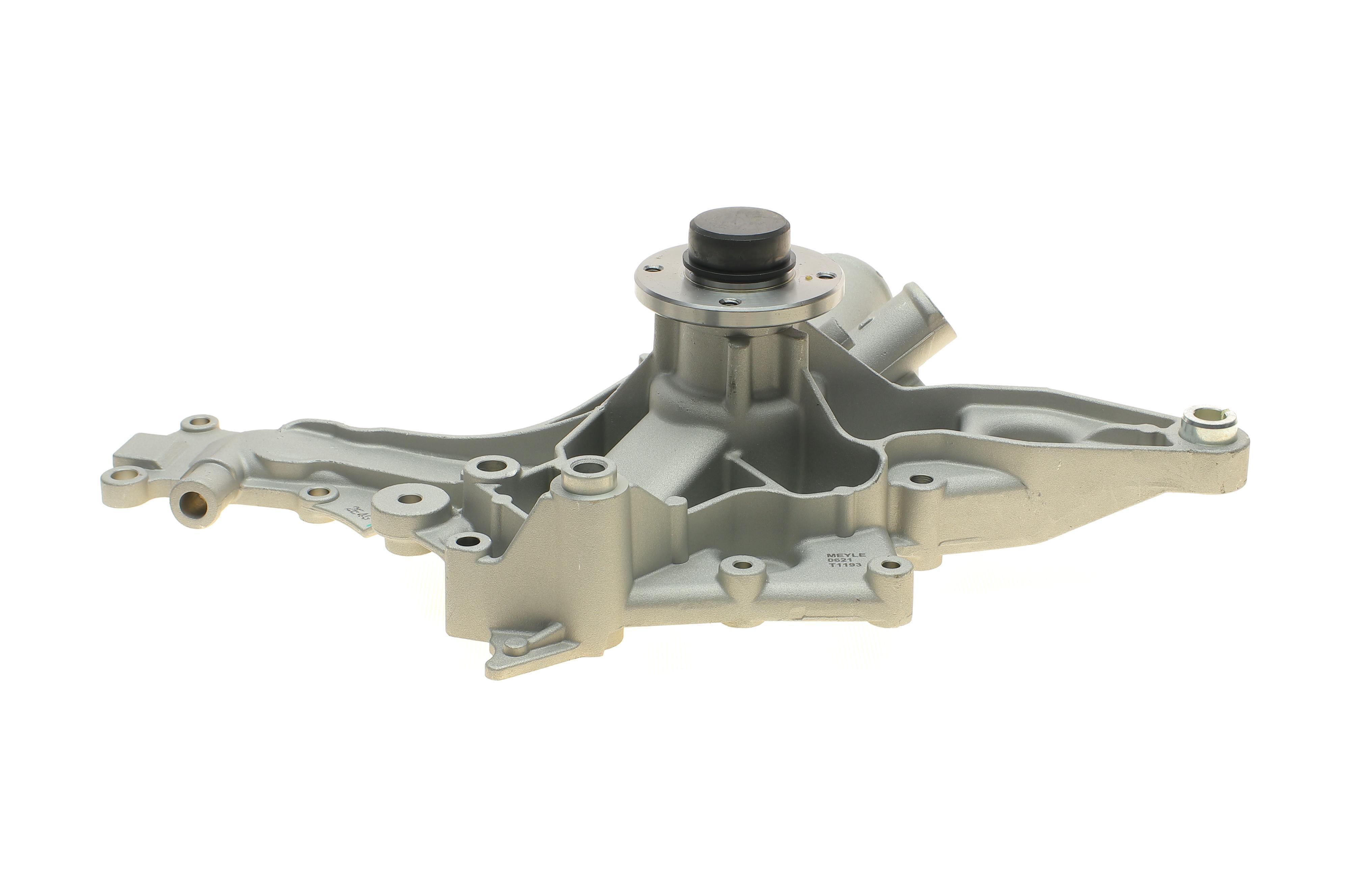 Помпа води MB Vito (W639) 3.0i/3.2i/3.7i/E-class (W210) 2.4i-5.5i -02, M112/M113