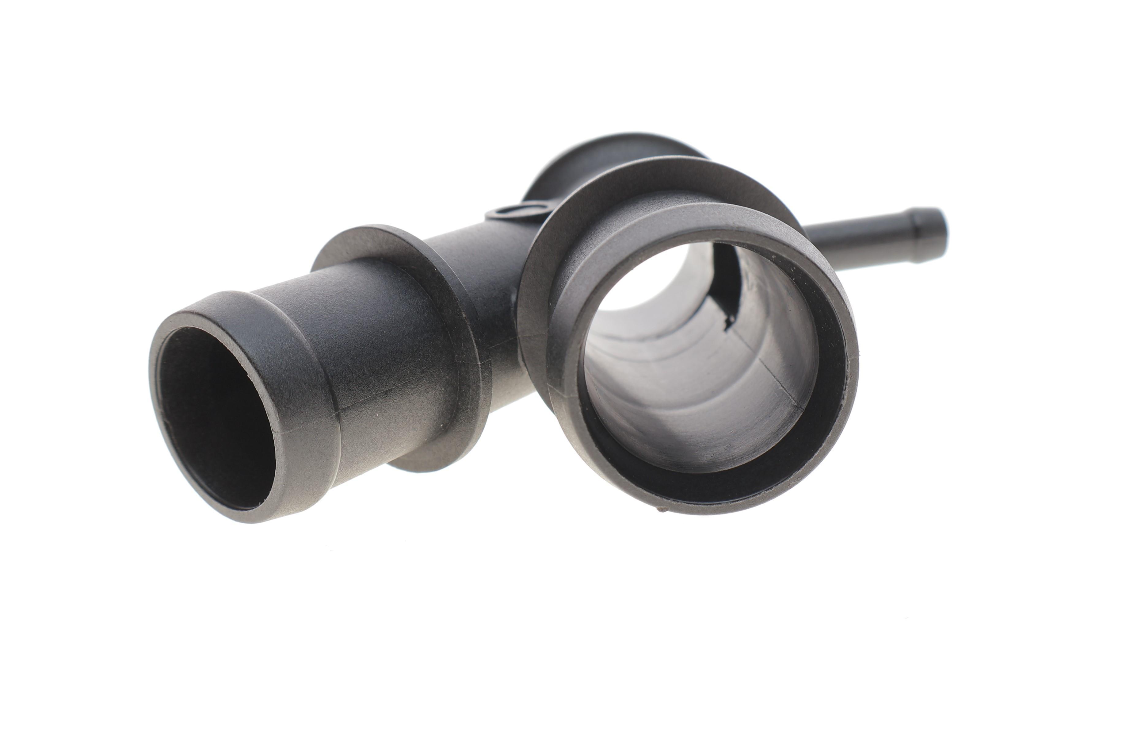 Трубка системи охолодження VW Golf 05-16/Passat 2.0 05-10