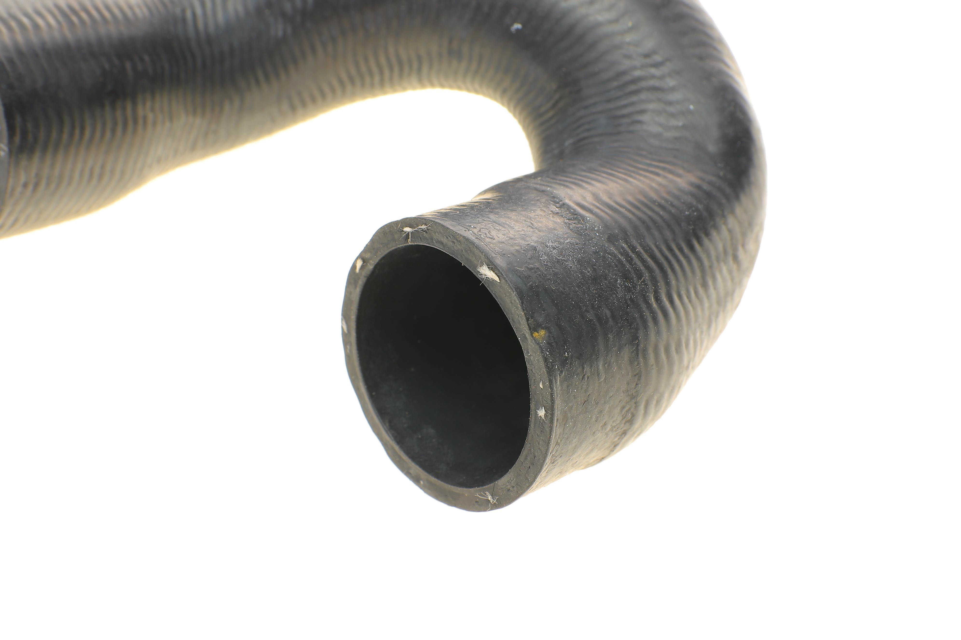 Патрубок радіатора BMW 5 (E60/E61)/7 (E65/E66/E67) 2.5/3.0 03-13