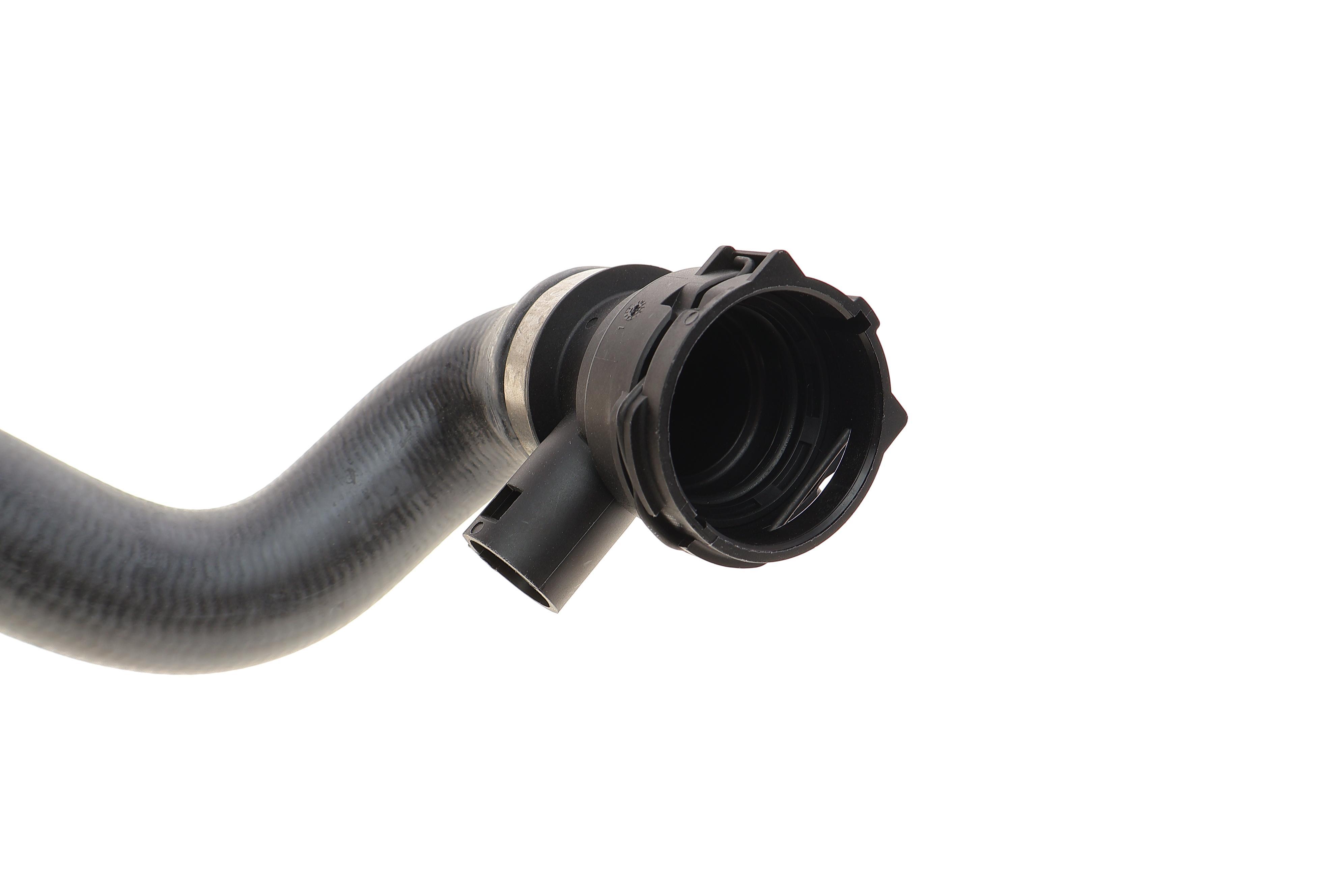 Патрубок системи охолодження (нижній) (R) BMW 3 (E46) 2.0i-3.0i 00-06 M52/M54