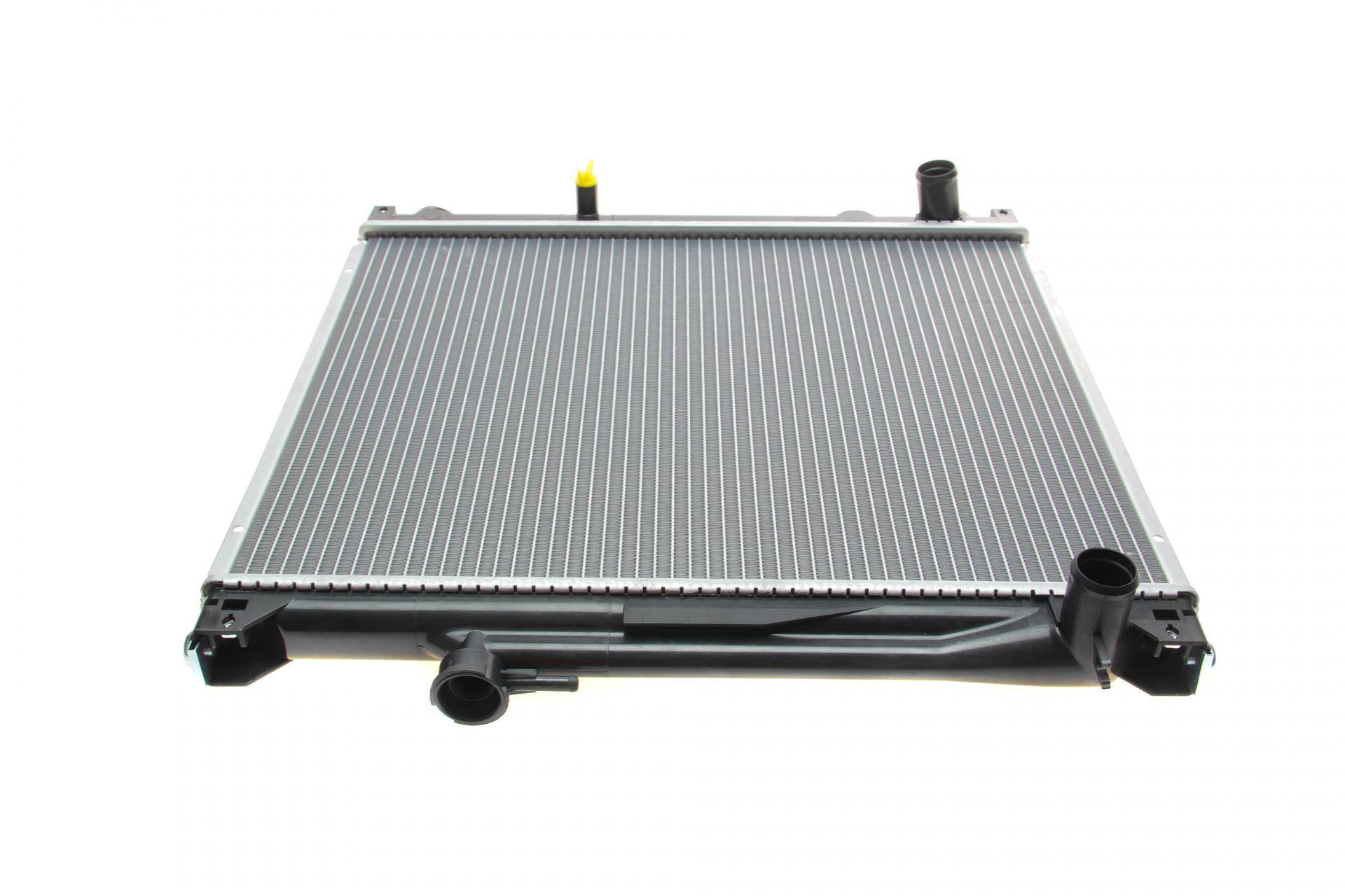 Радіатор охолодження Suzuki Grand Vitara/Vitara 2.0/2.5 94-03