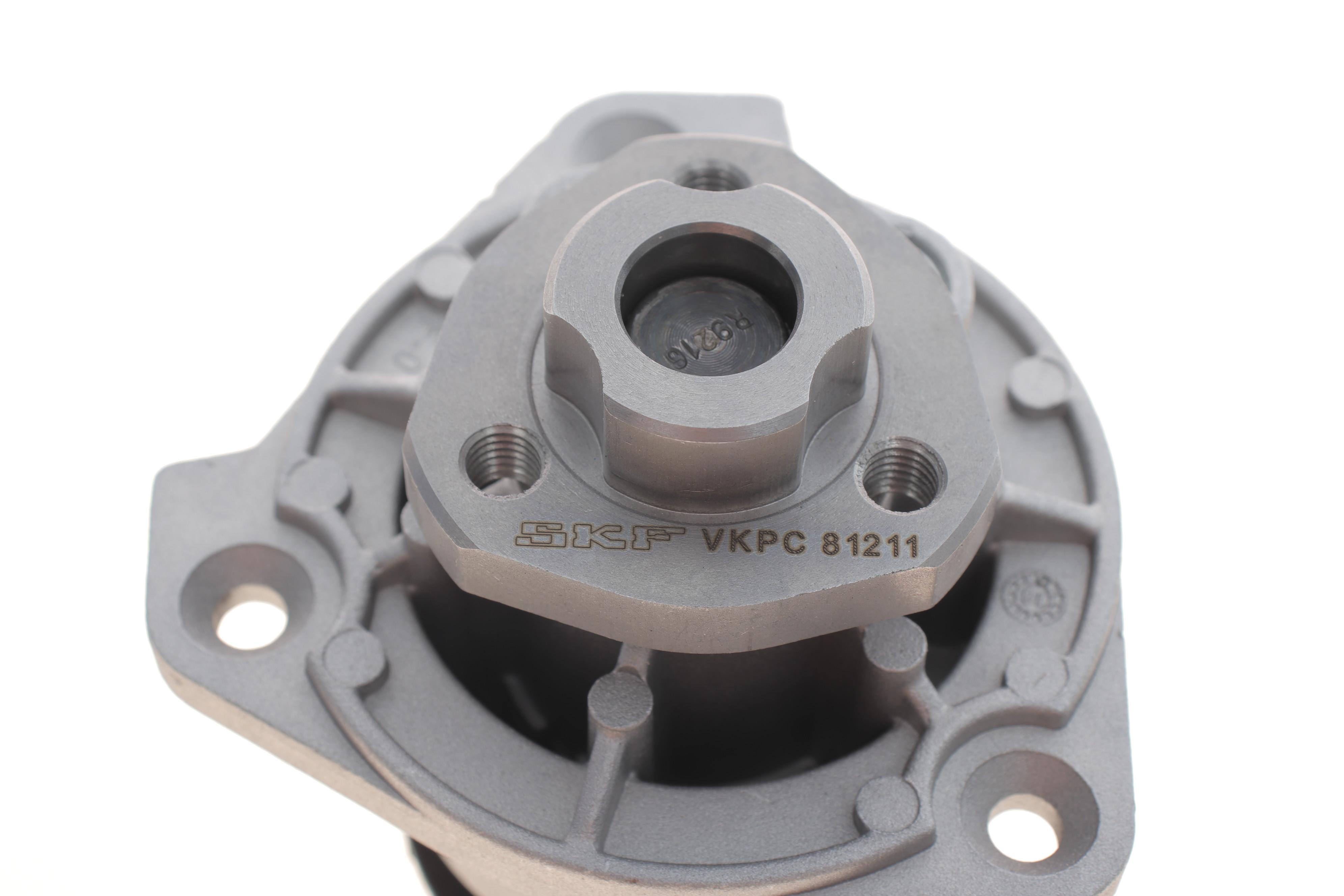 Помпа води VW T5/T6/Golf/Passat/Audi Q7/TT 2.8 V6-3.2 V6 00-