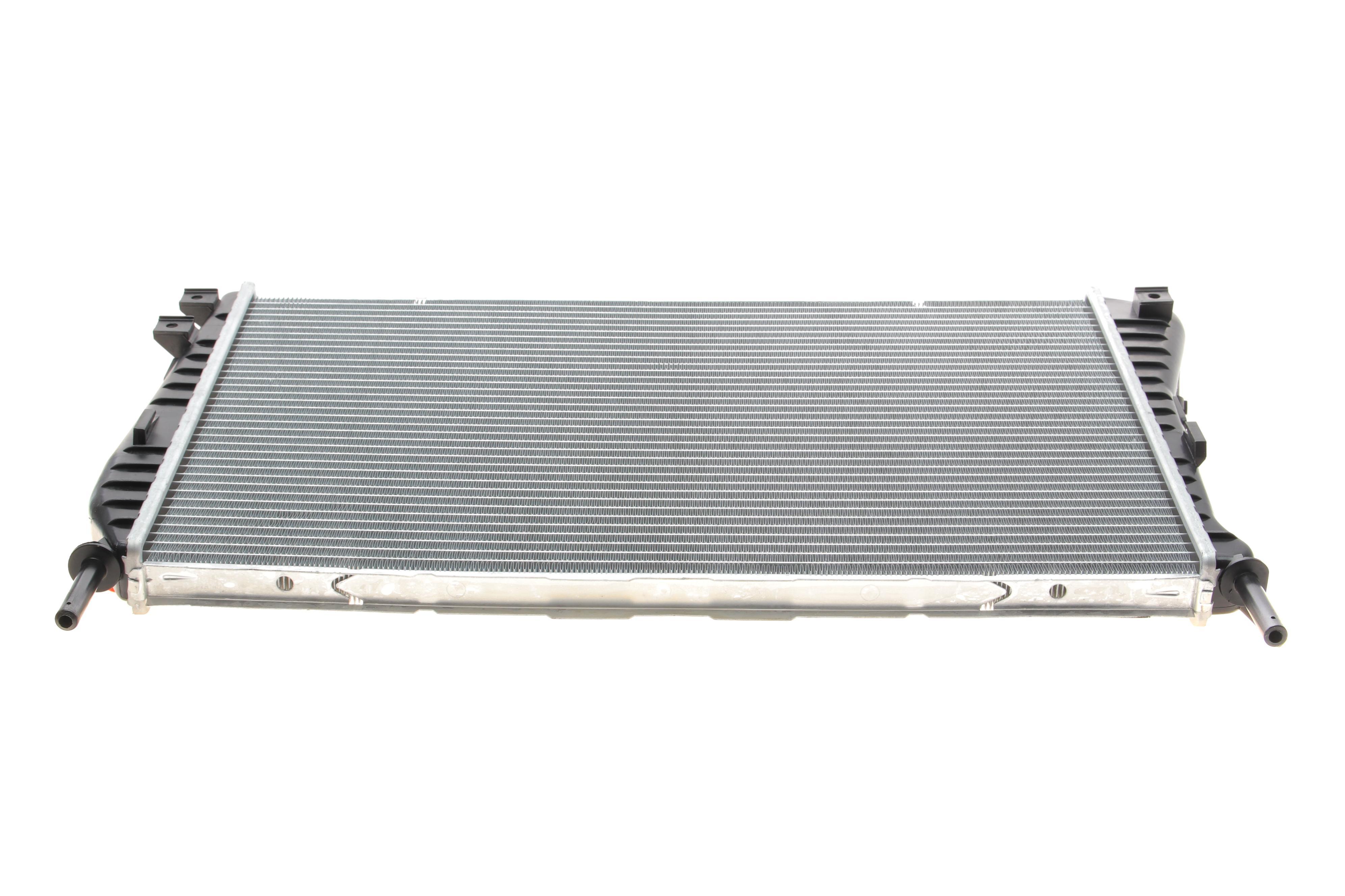 Радіатор охолодження Ford Mondeo 2.0-3.0 i/2.0-2.2 D 00-07