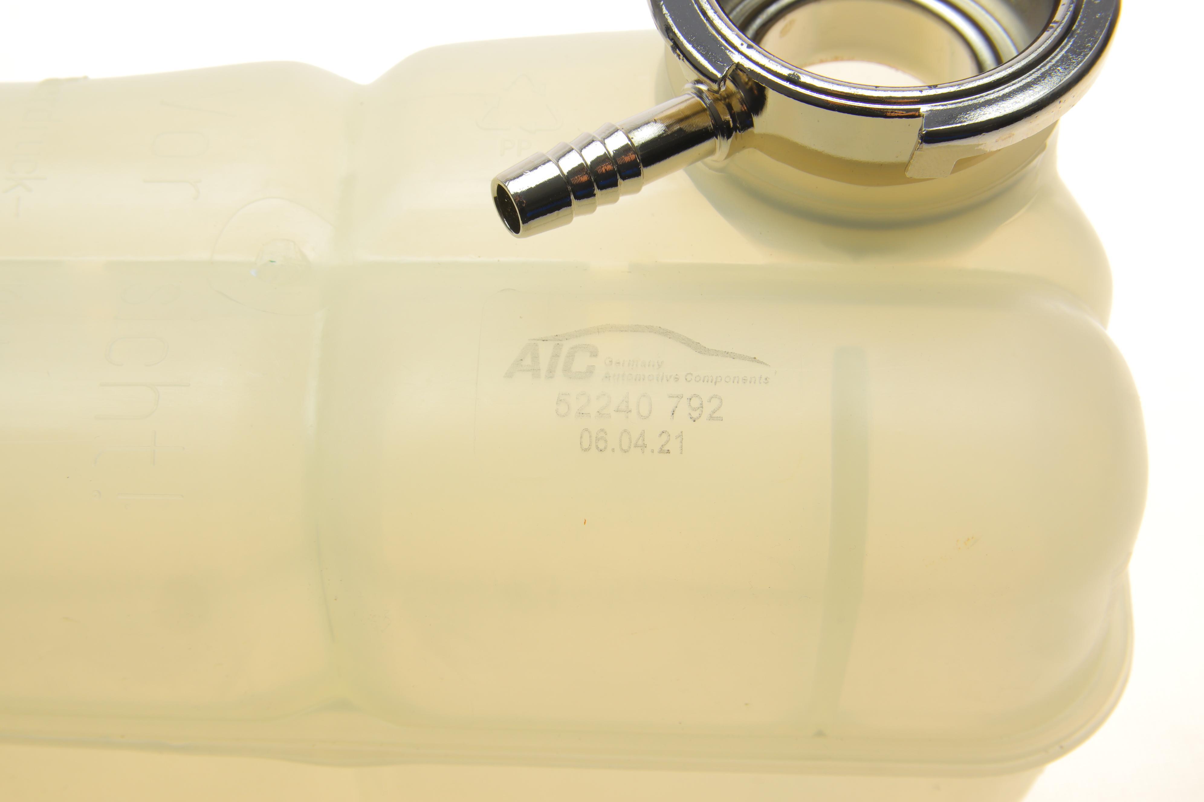 Бачок розширювальний MB E-class (W124) 93-95