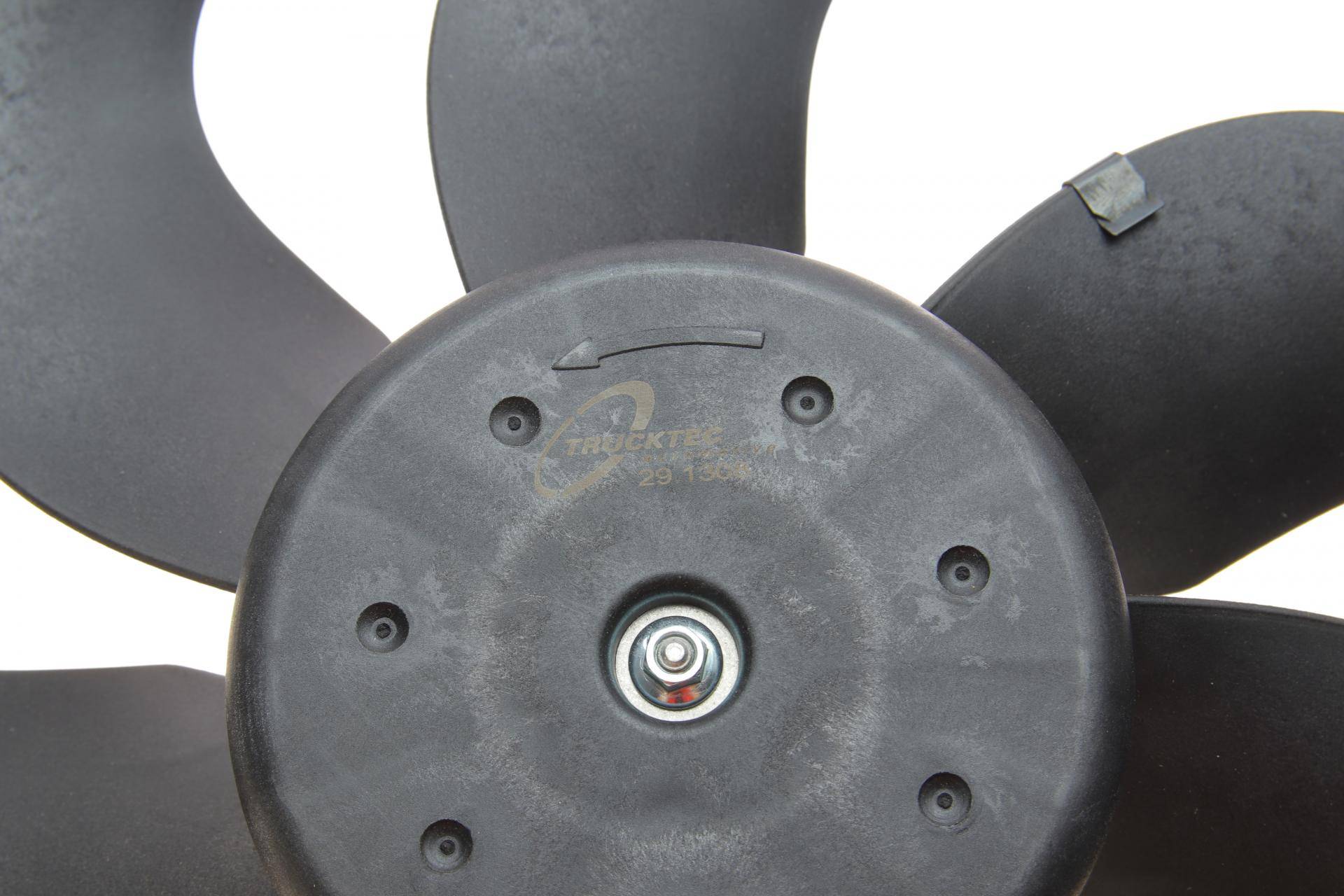 Вентилятор охолодження двигуна Audi A3/TT/Skoda Fabia/Octavia/VW Bora/Golf/Polo 1.0-2.3 94-