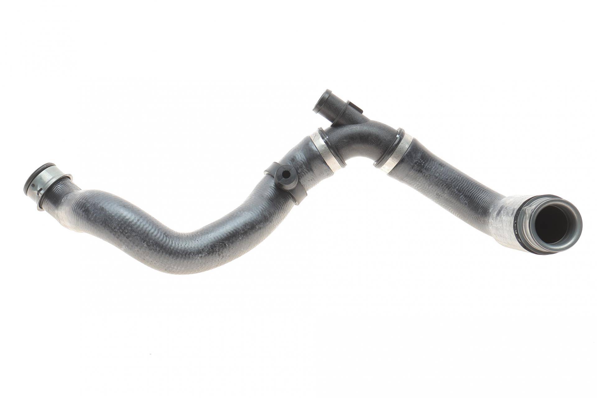 Патрубок радіатора (нижній) MB C-class (W203/S203/CL203) 1.8/2.5/3.5 02-08