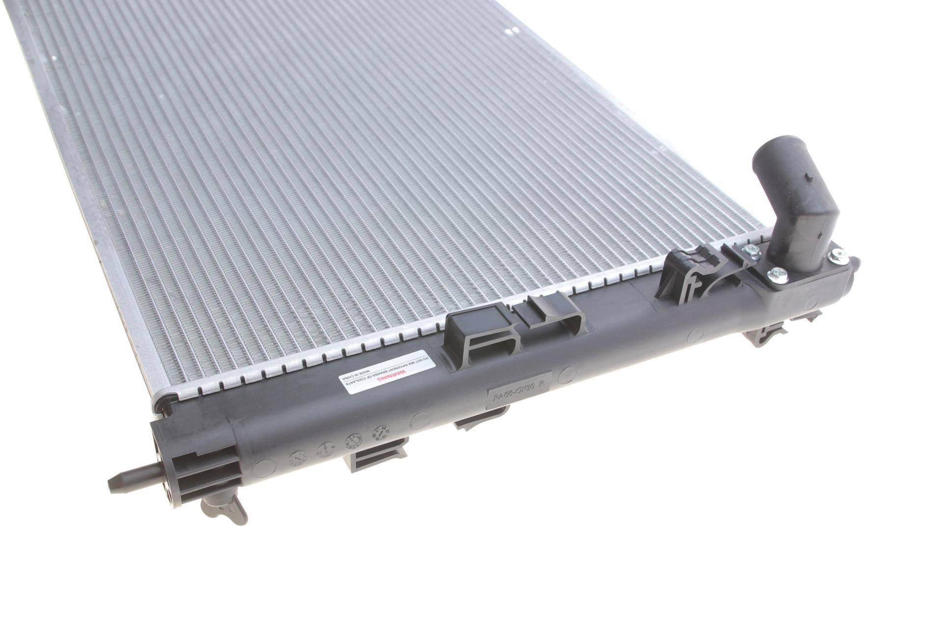 Радіатор охолодження Citroen C4/Peugeot 4008/Mitsubishi Lancer VIII 1.6-2.0 08-